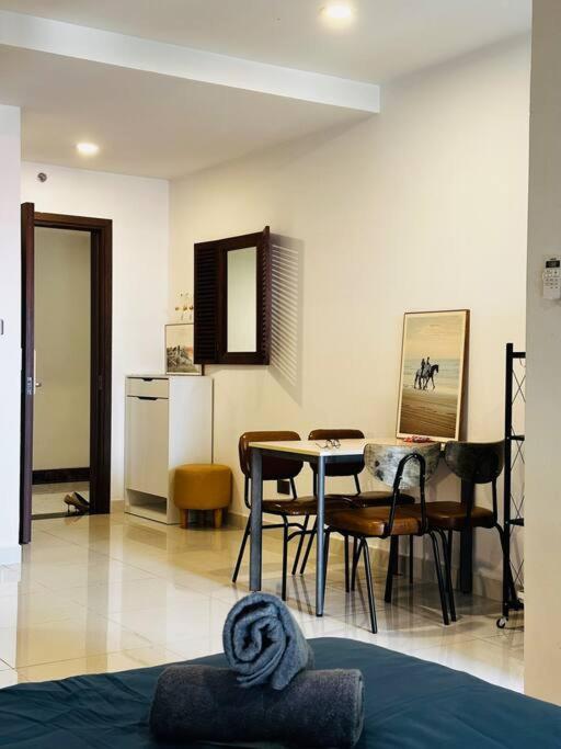 Lynh apartment Saigon D4