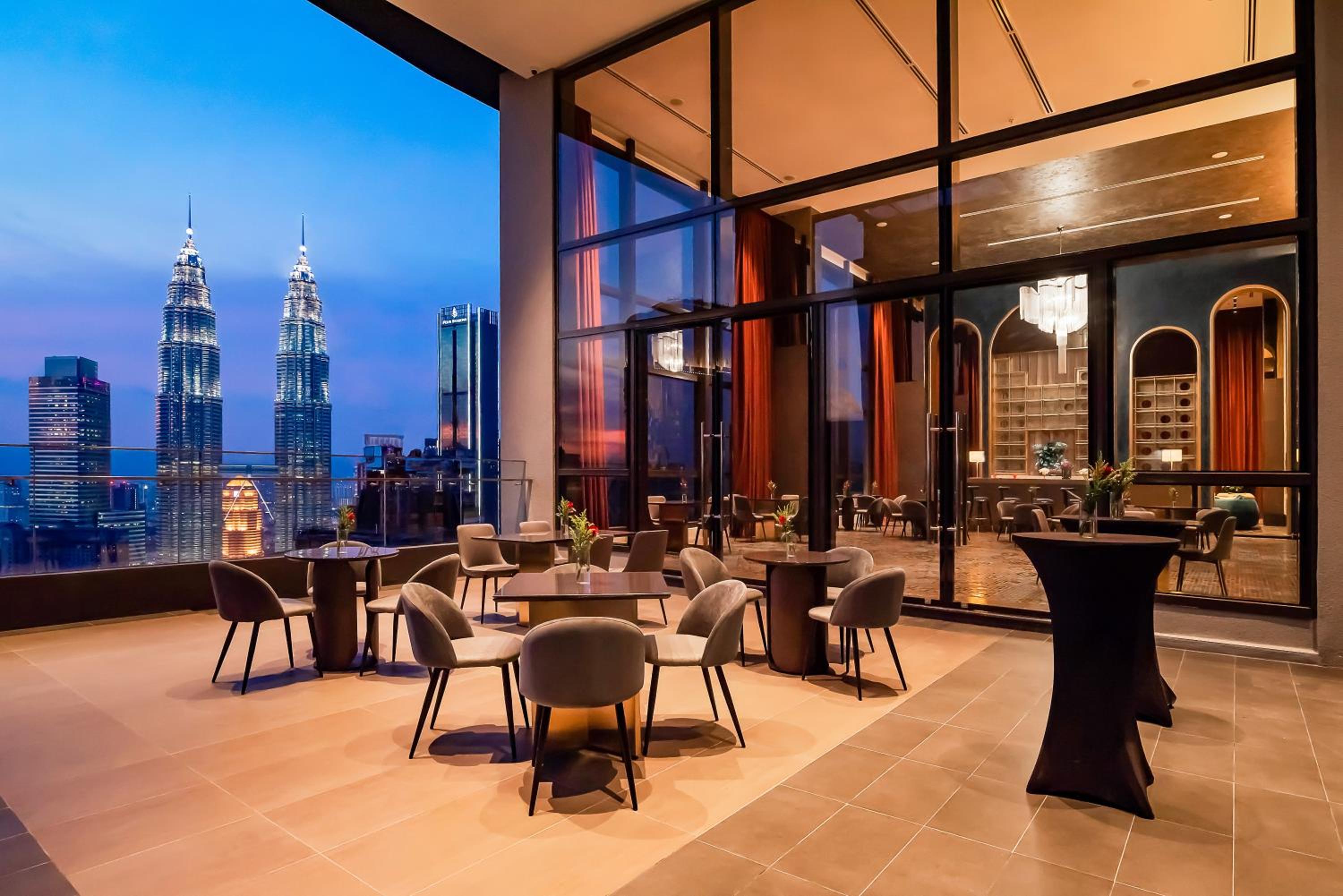 8 Kia Peng Residences by Times 8