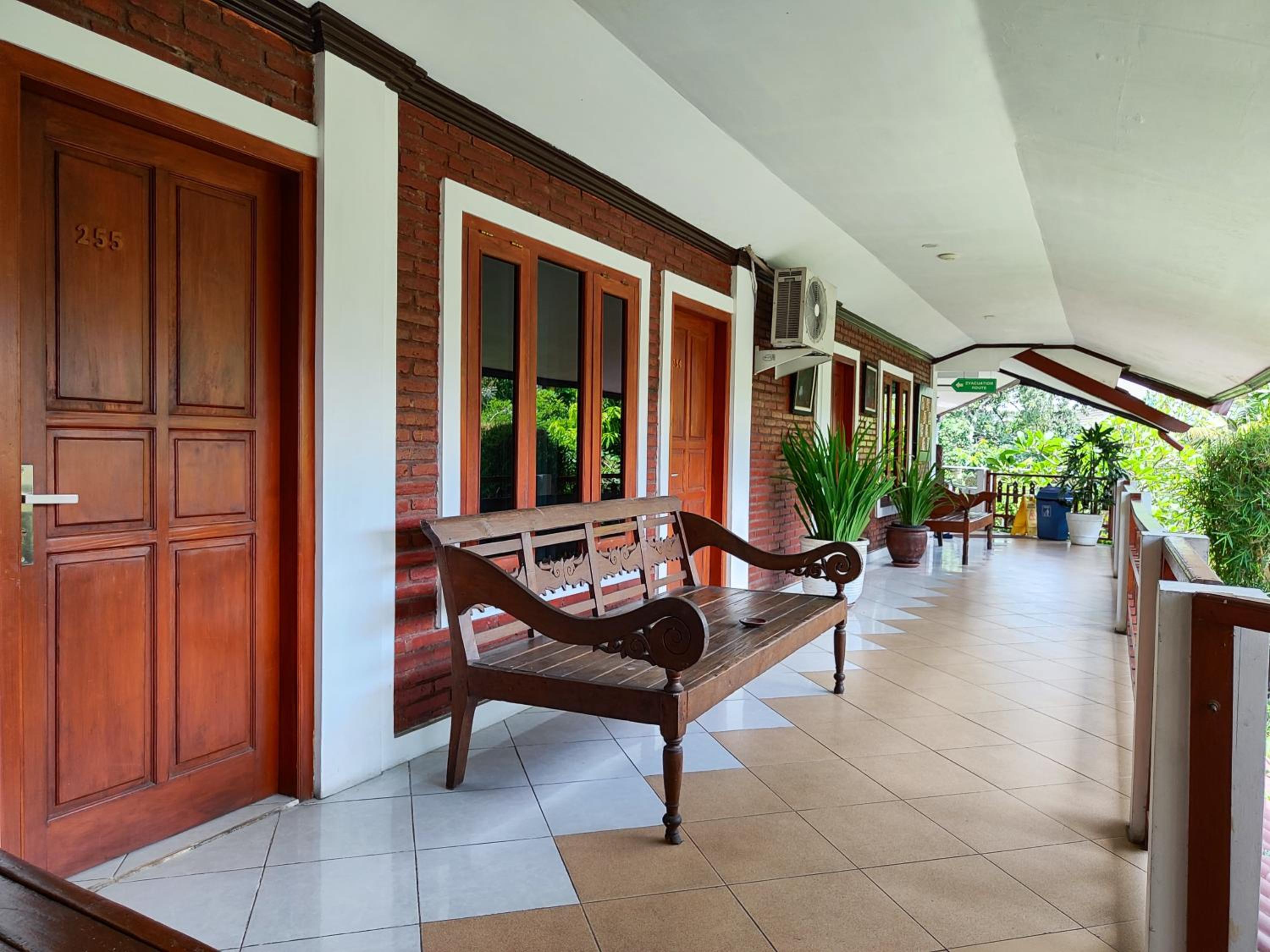 balcony