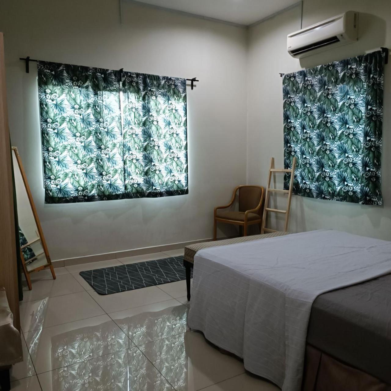 Villa 223