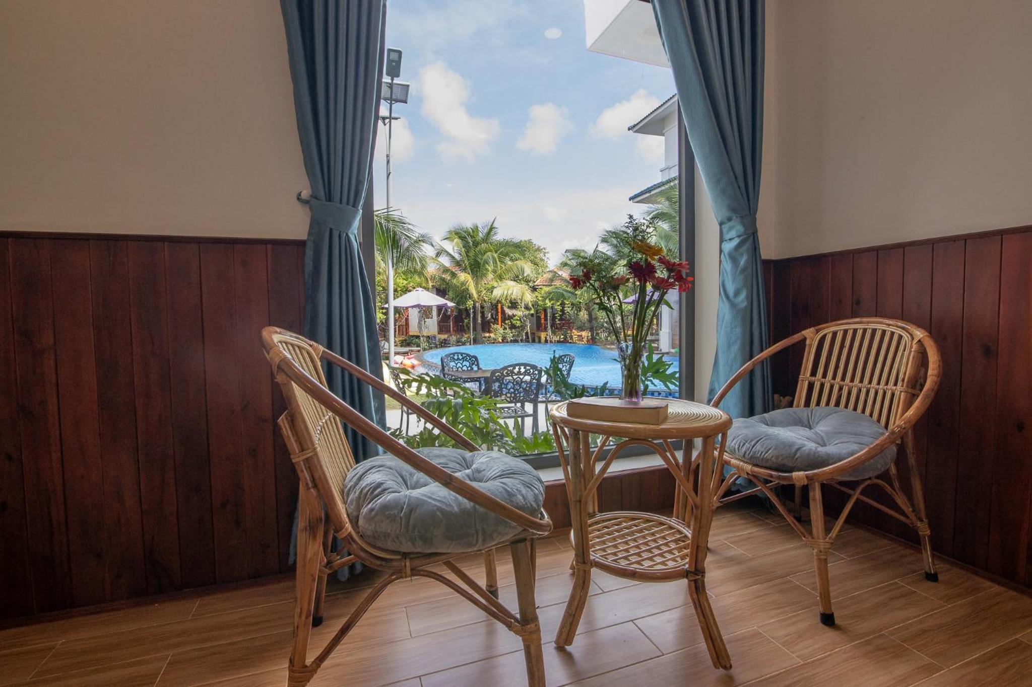 Hung Vuong Resort