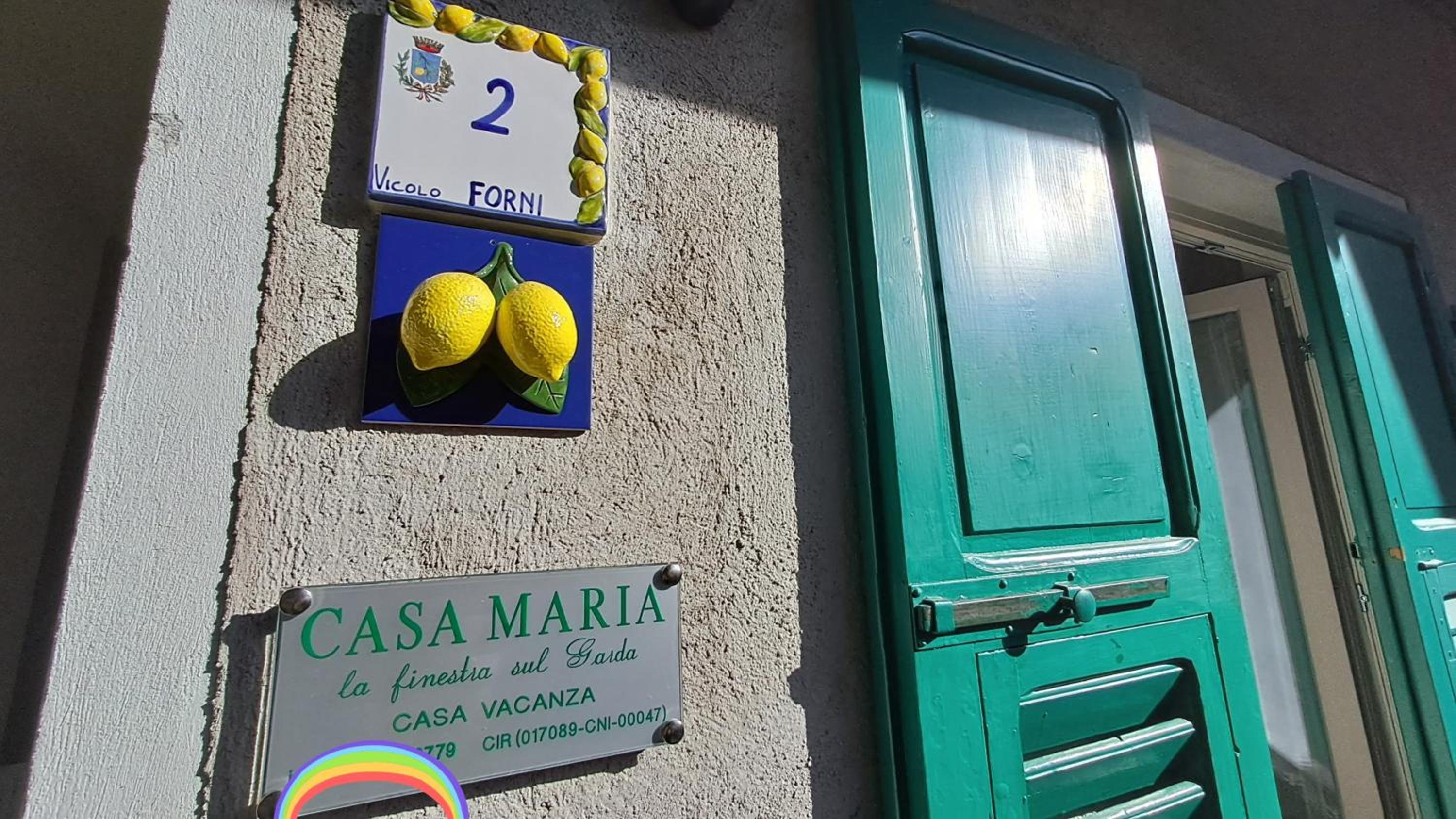 CASA MARIA lafinestrasulgarda