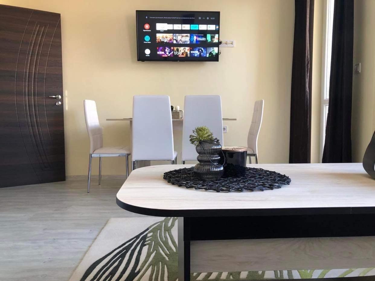 Superb apartment Free Underground Parking