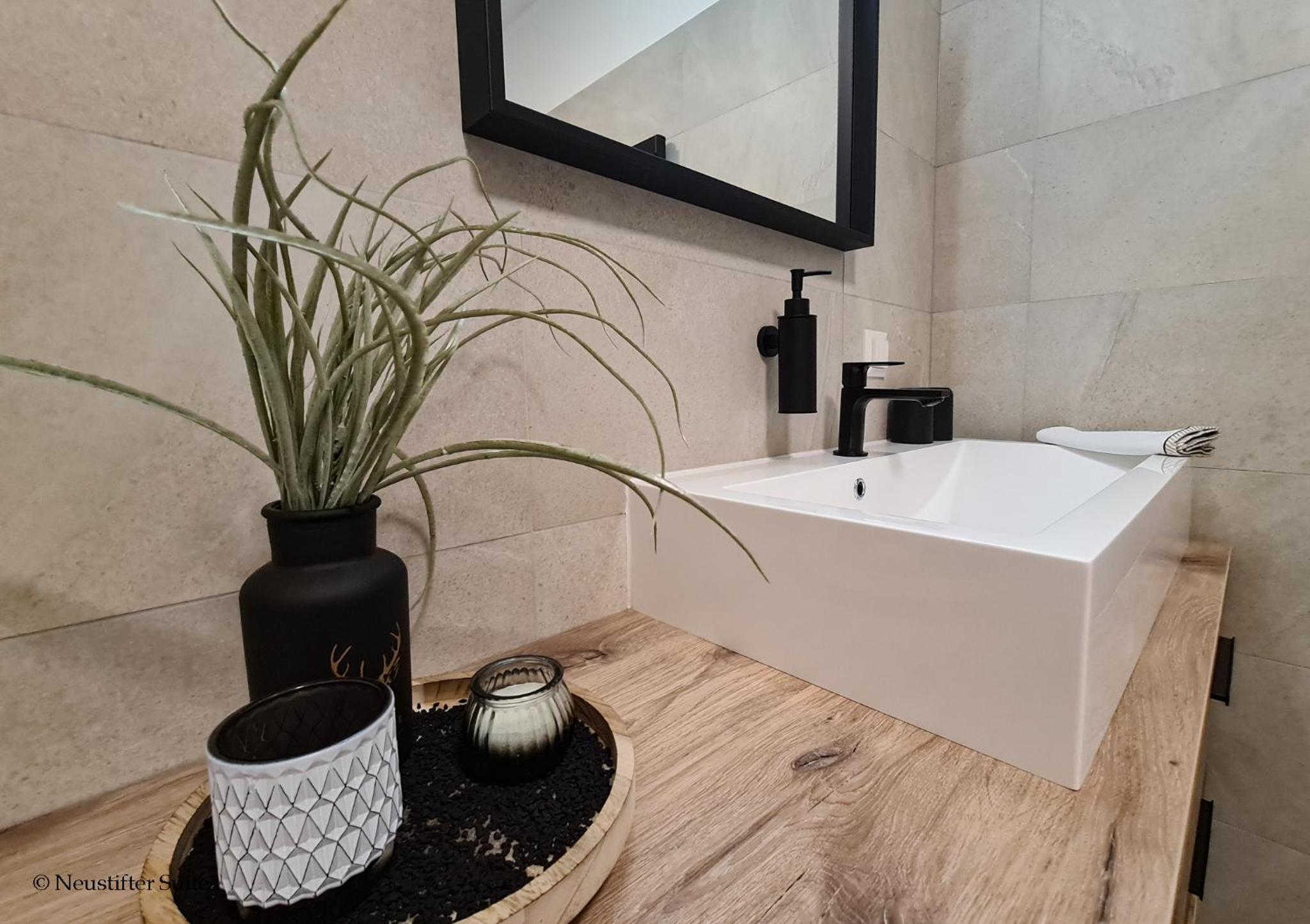 St Antoni Suite2 Stilvolle Ferienwohnung mit Parkplatz in Eisenstadt