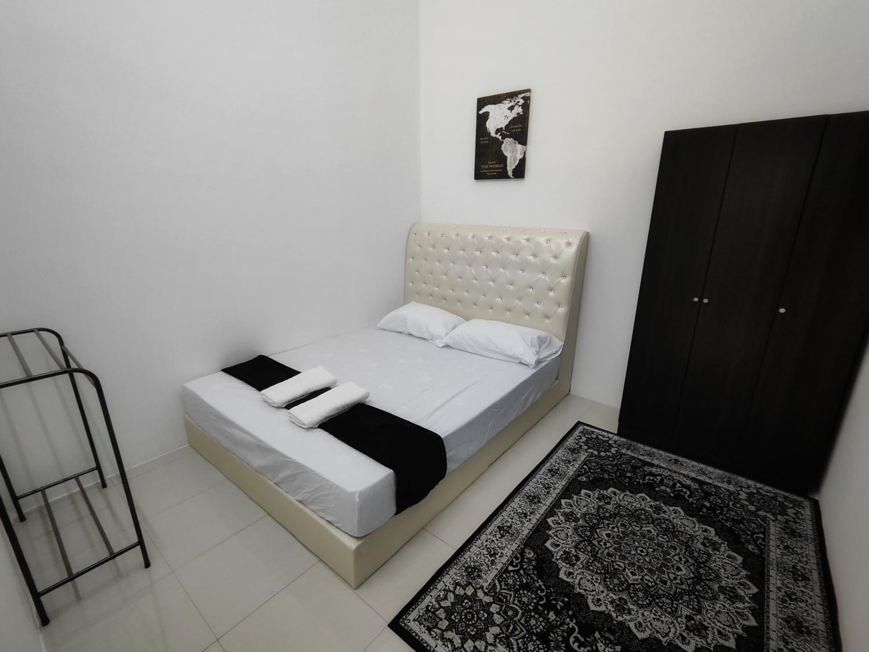 Homestay Temerloh Near Hospital 4Bedroom 4Air-cond 10pax Free Wi-Fi Netflix photo 4