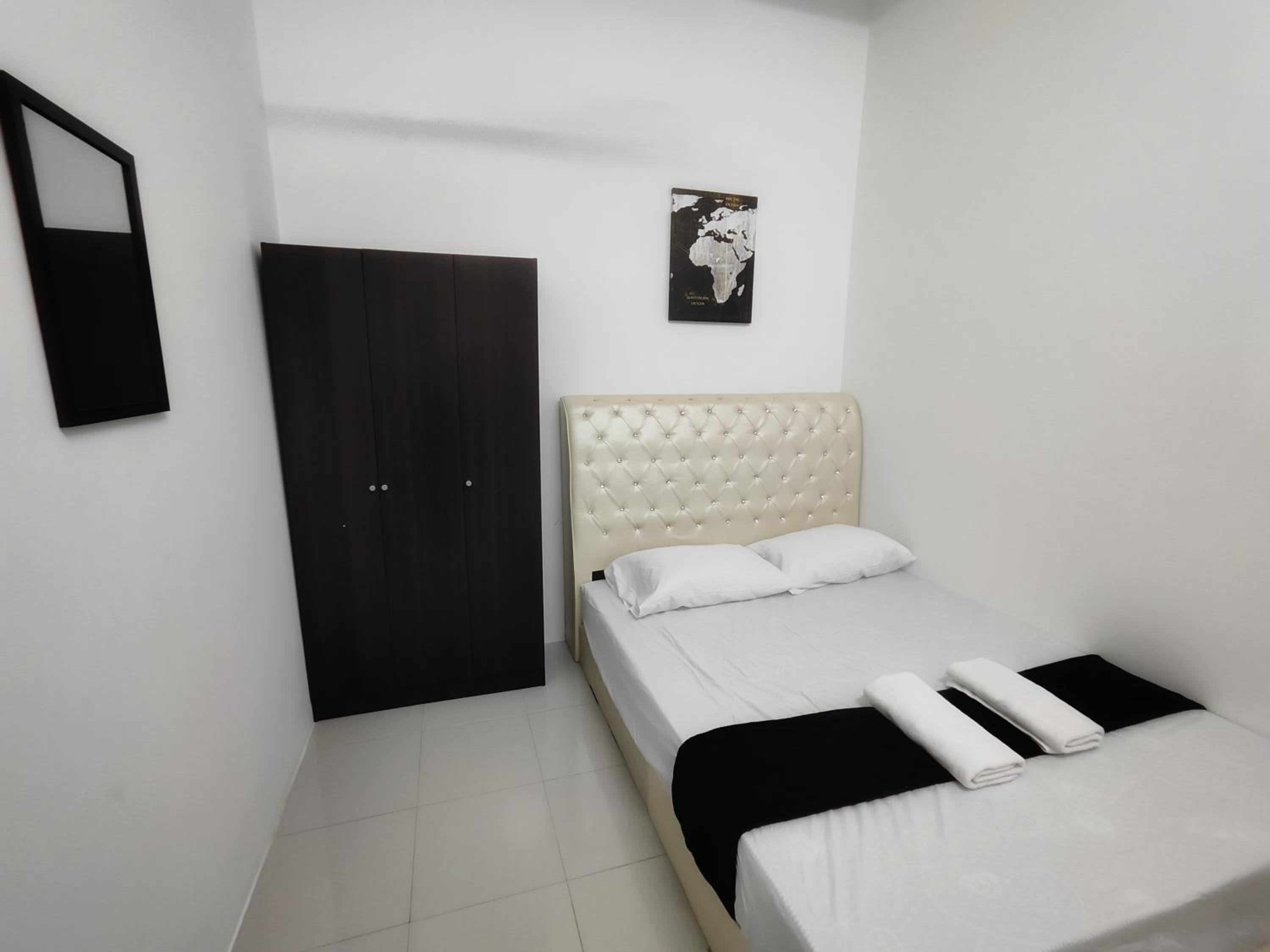 Homestay Temerloh Near Hospital 4Bedroom 4Air-cond 10pax Free Wi-Fi Netflix photo 6