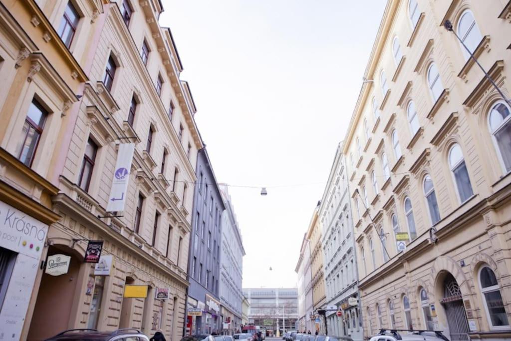 Rhythm and style in Prague city center Andel