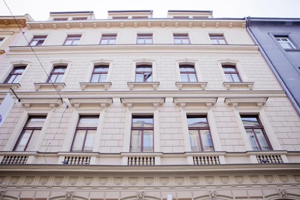 Rhythm and style in Prague city center Andel
