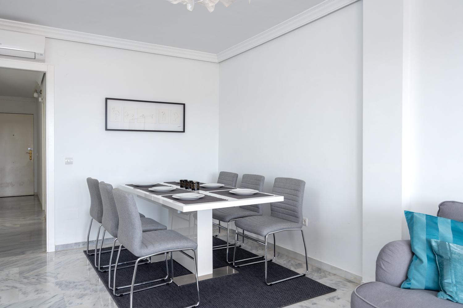 Golfer's quiet flat by Costarentals - Ref 104 photo 5