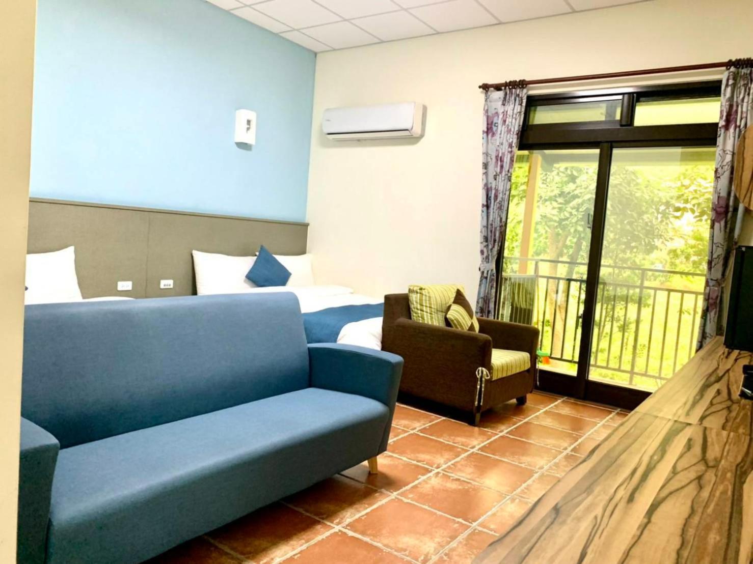 Futian B&B