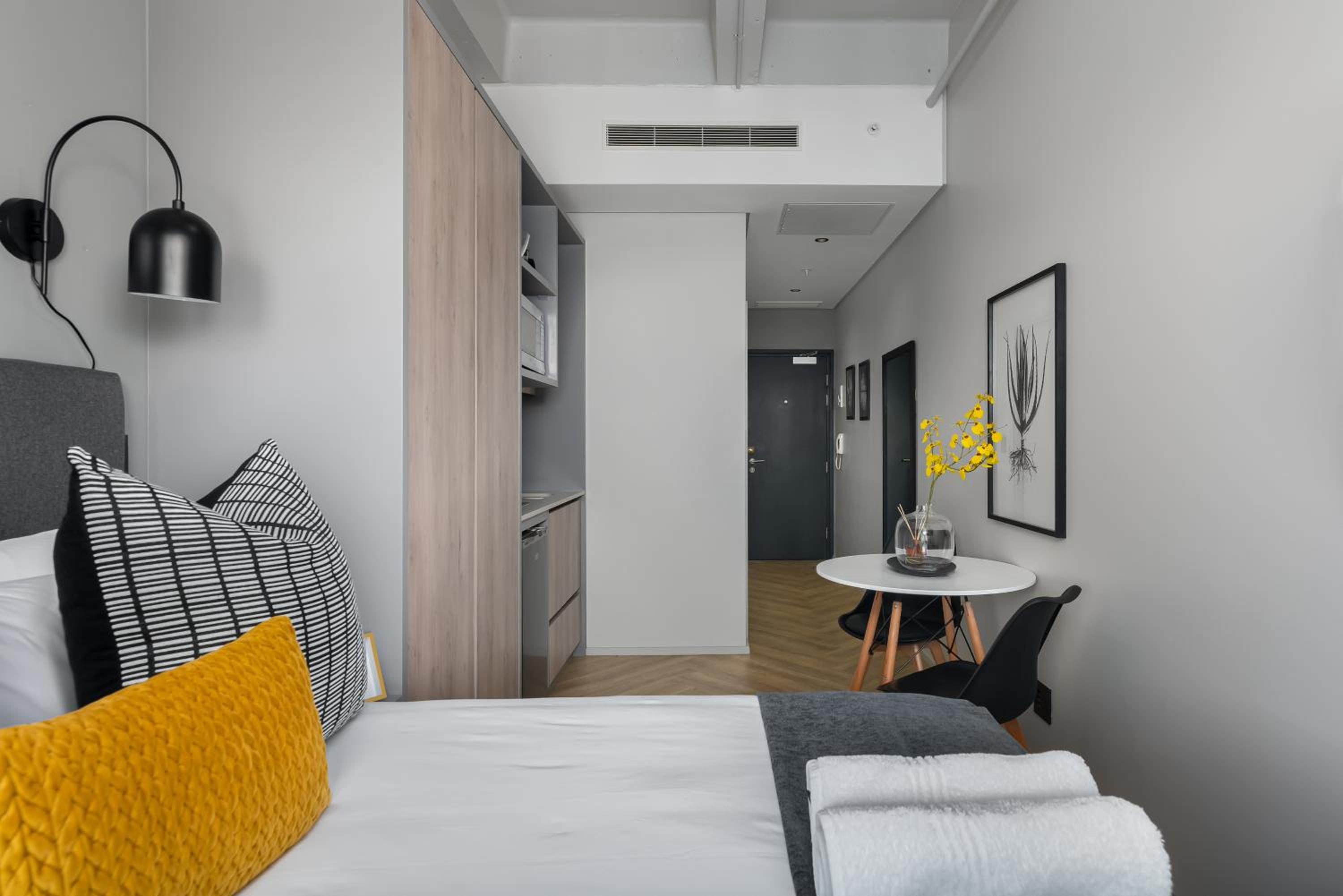 One Thibault Luxury Apartments