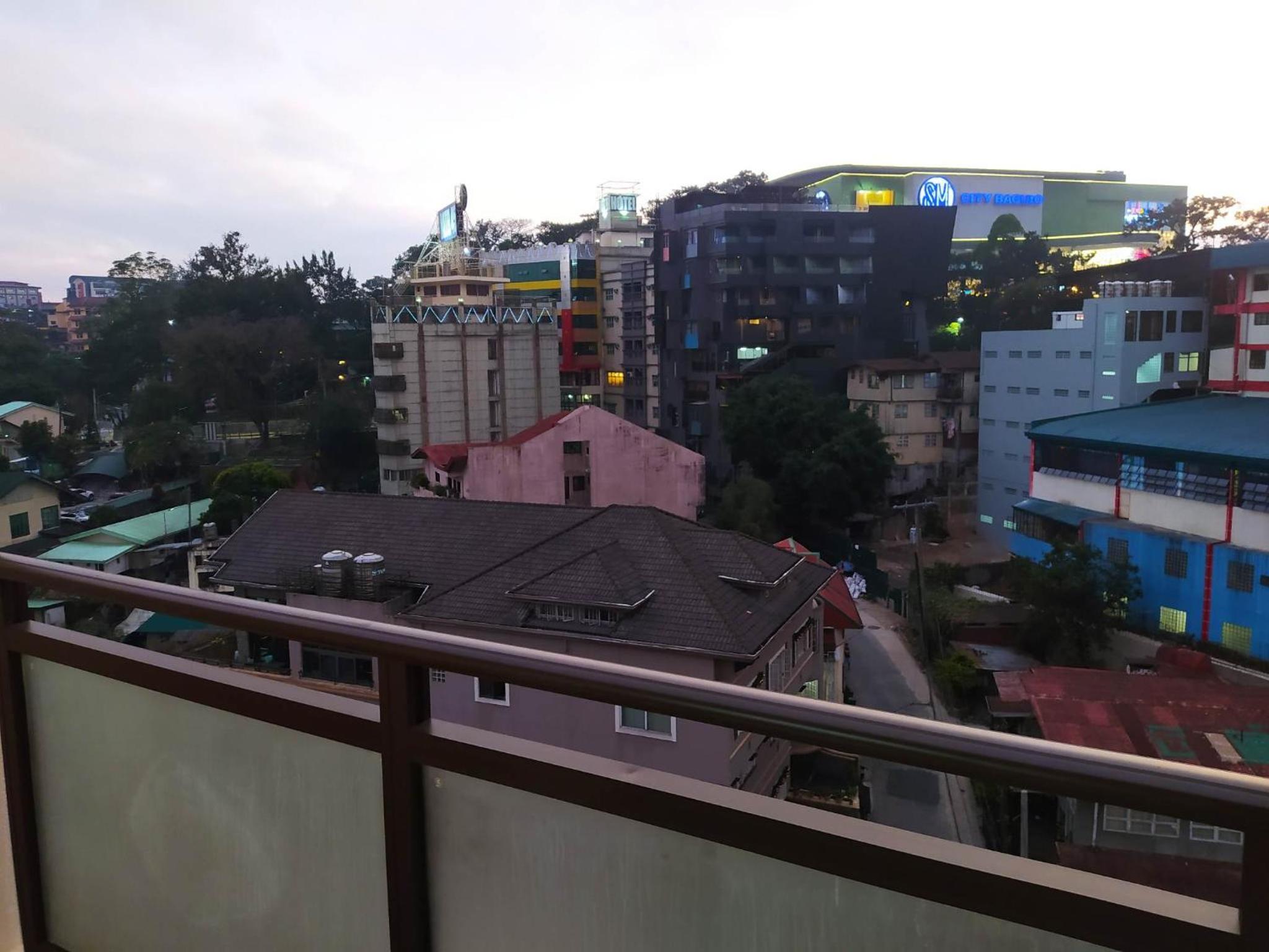 UNIT 3F-18 MEGATOWER RESIDENCES III view 5