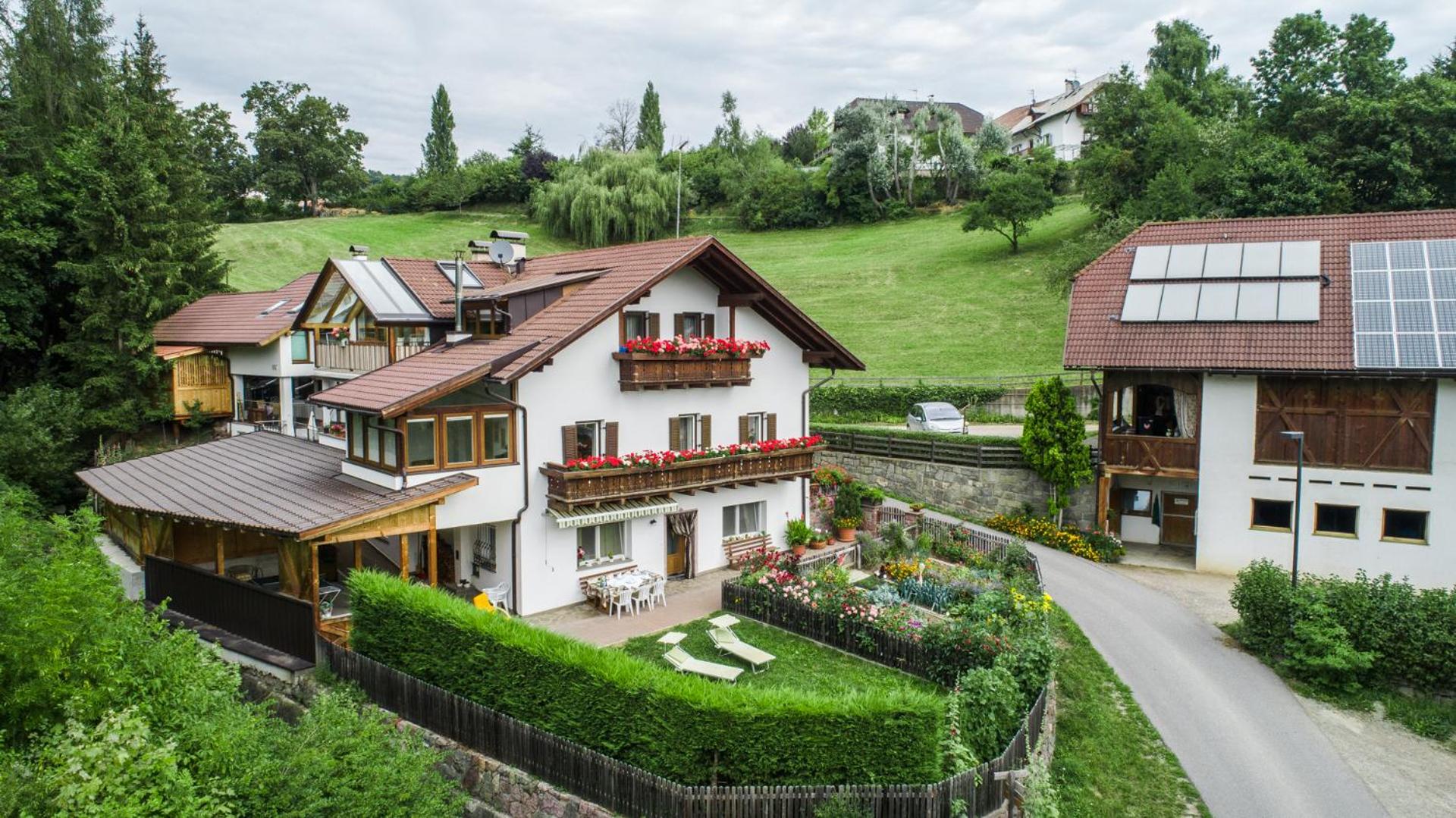 Ferienwohnung Marienkäfer Rückzugsort inmitten der Natur mit Bergblick
