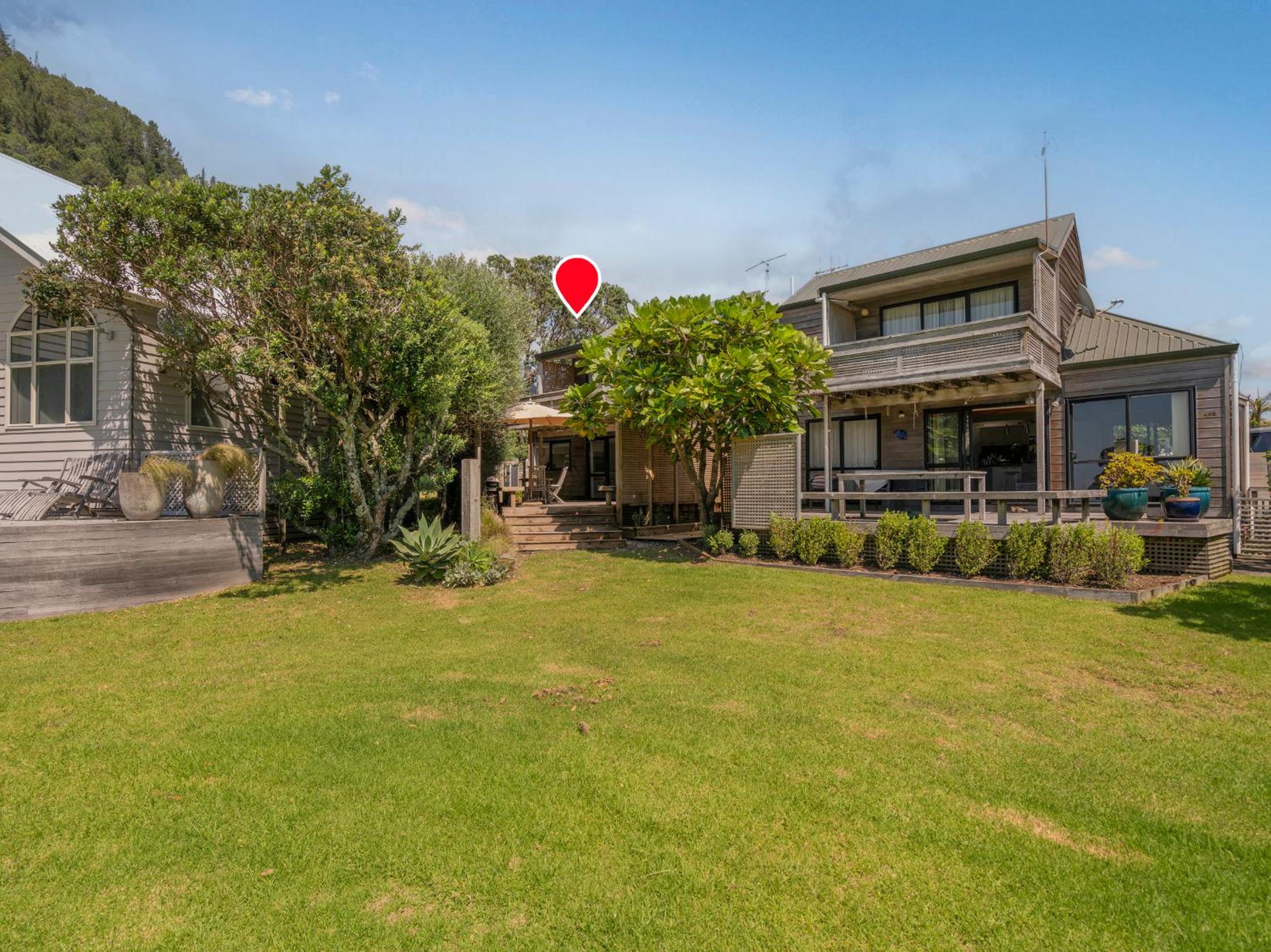 Beach Road Beauty - Pauanui Holiday Home view 3