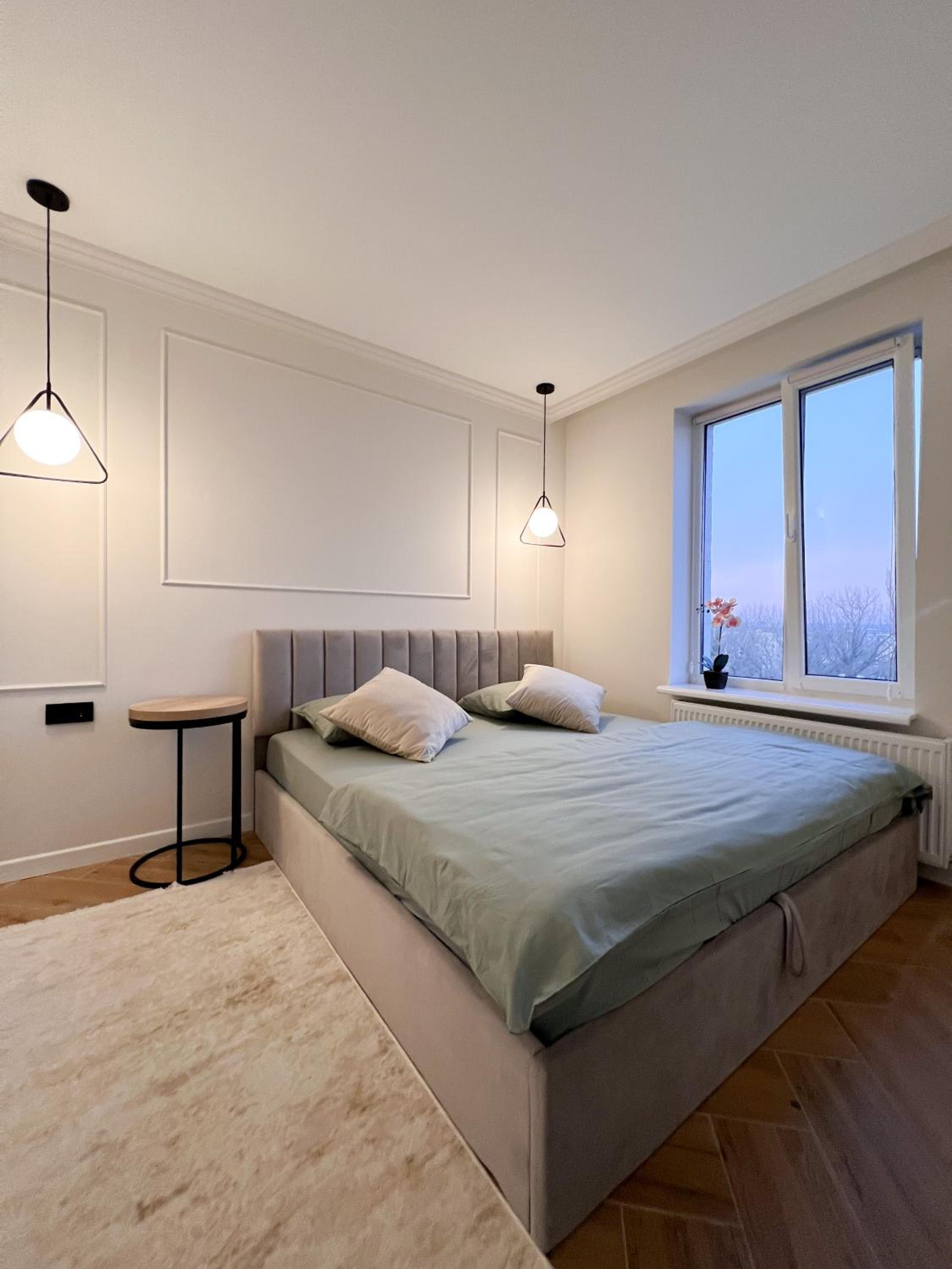 RentHouse Apartments Neoclassic