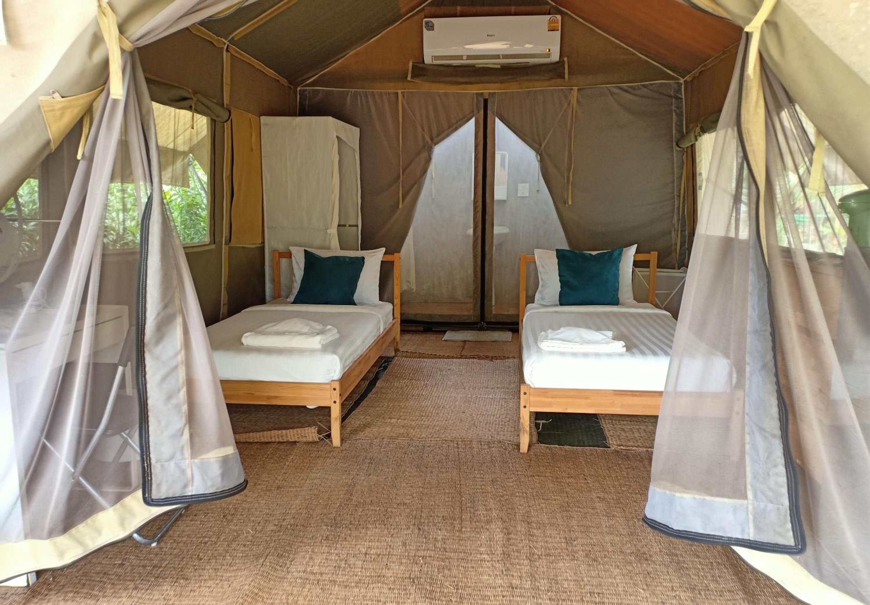 Naivacha Tent Koh Mak