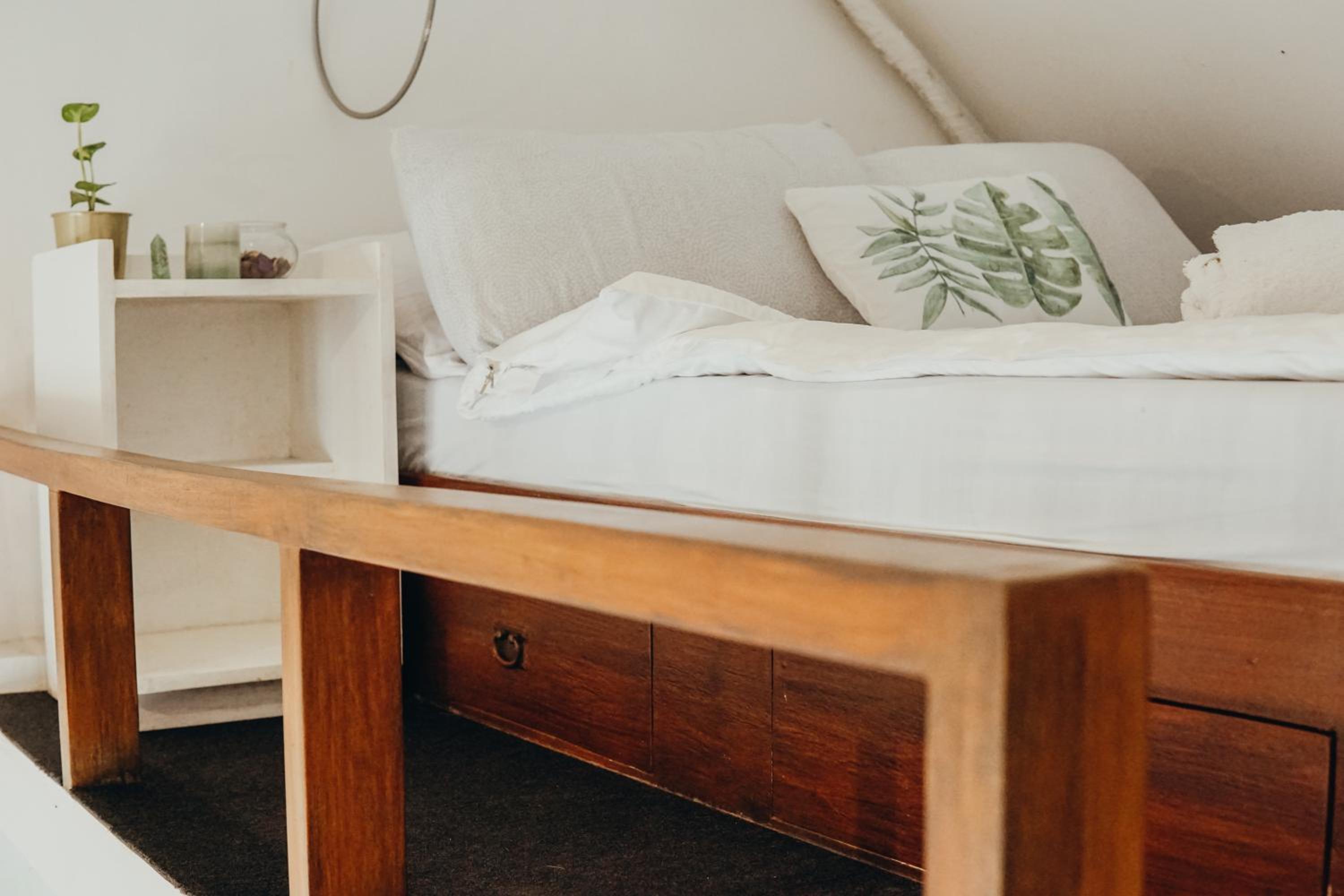 Central Loft 2-3 mins away from Surf Spots view 4