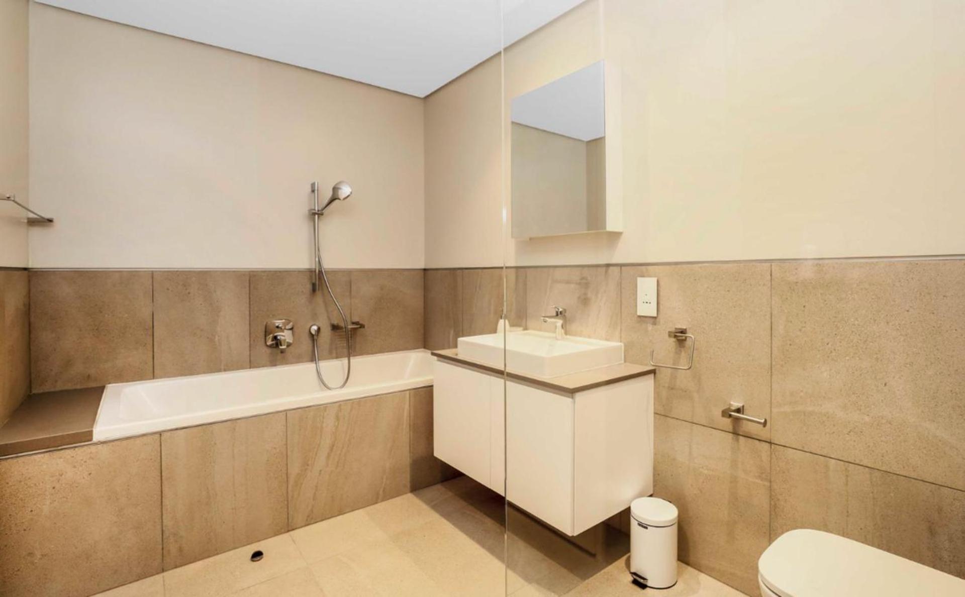 Johannesburg Vacations - Remarkable 2-Bed Apartment in Johannesburg - Property Image 6