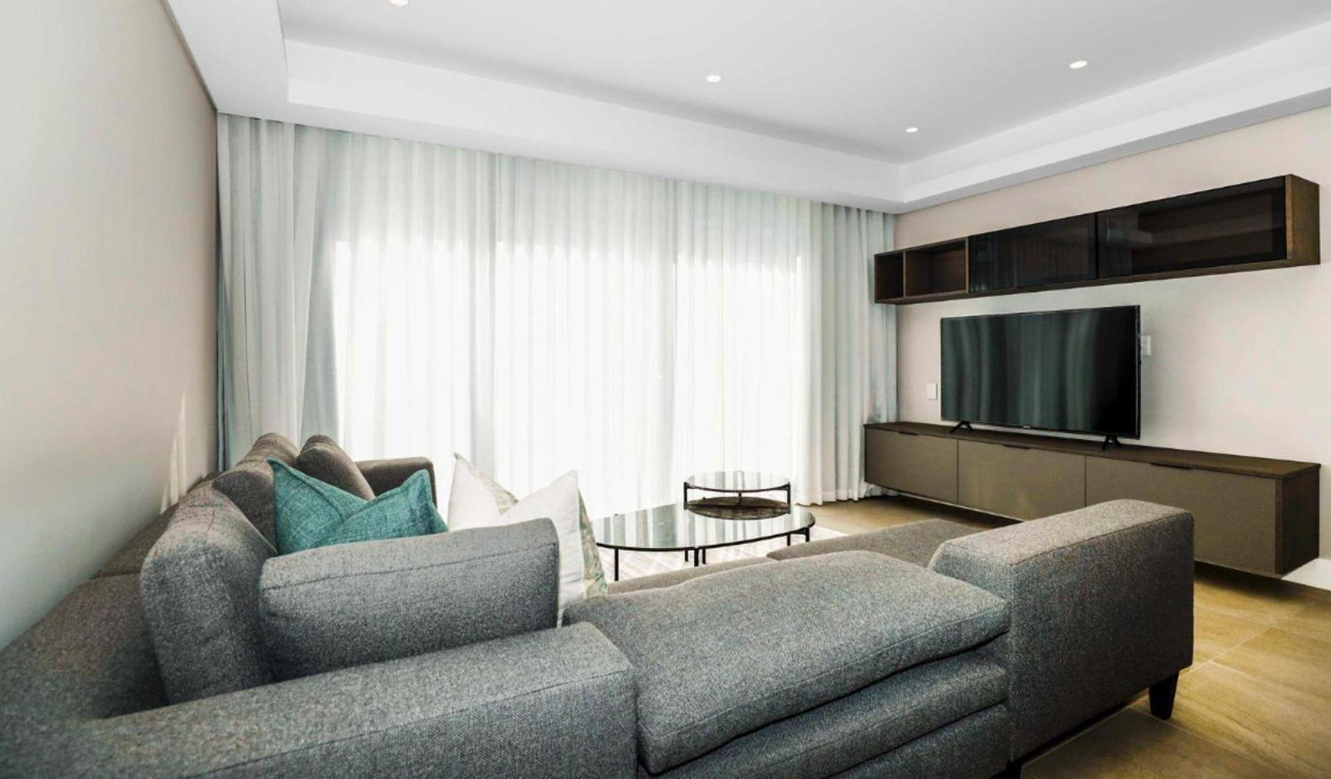 Johannesburg Vacations - Remarkable 2-Bed Apartment in Johannesburg - Property Image 3