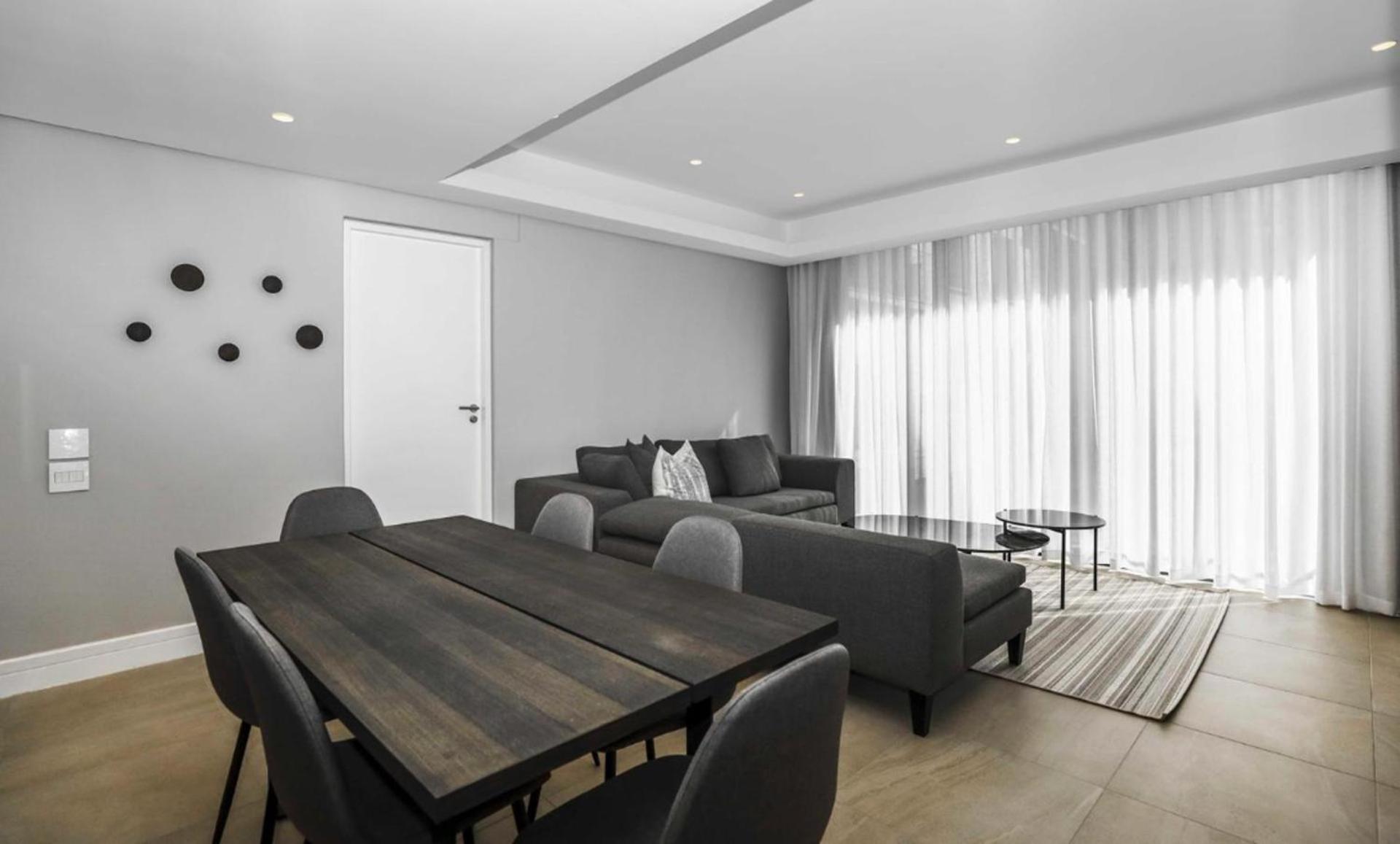 Johannesburg Vacations - Remarkable 2-Bed Apartment in Johannesburg - Property Image 5