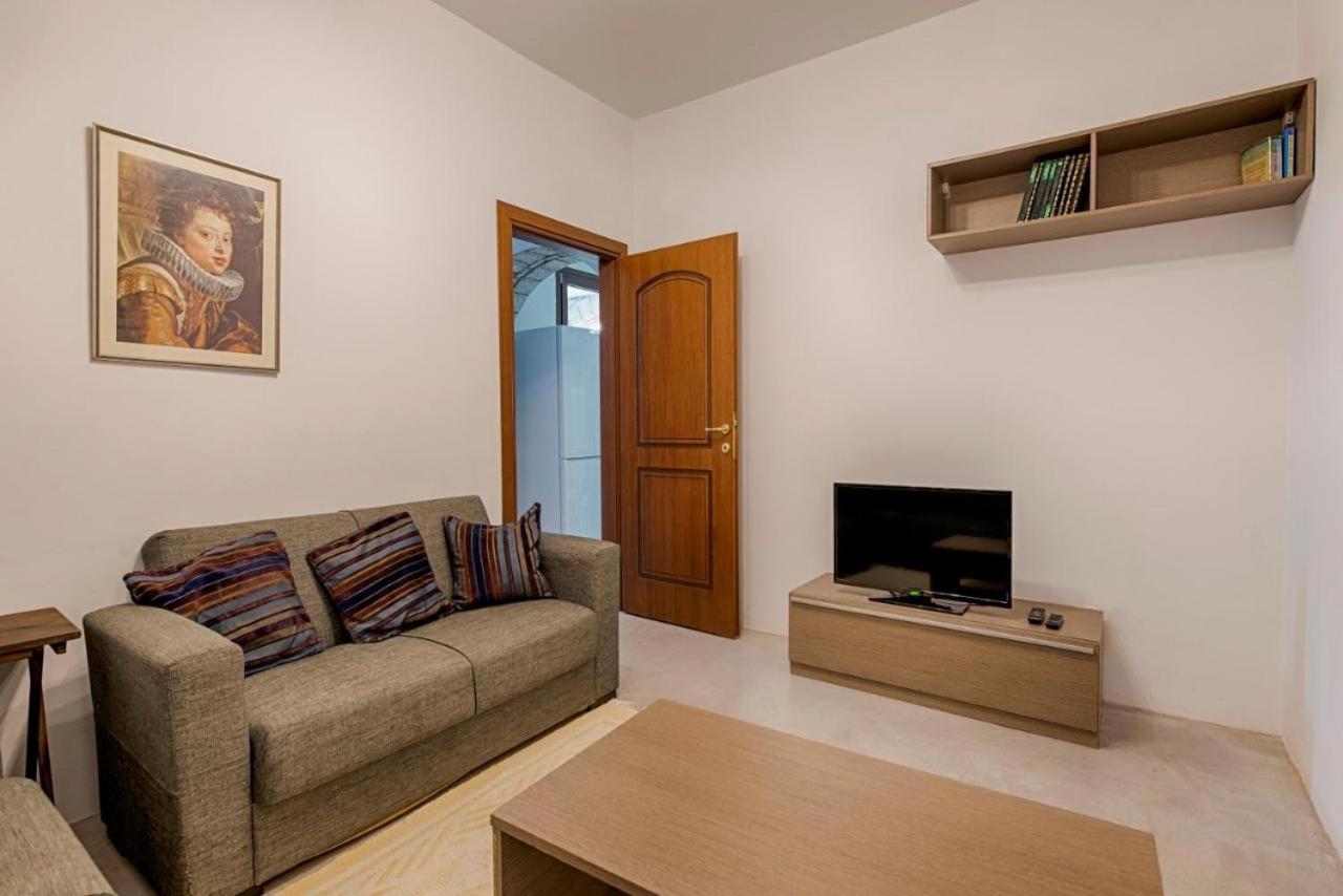 Salagro Seaview Villas Salakos
