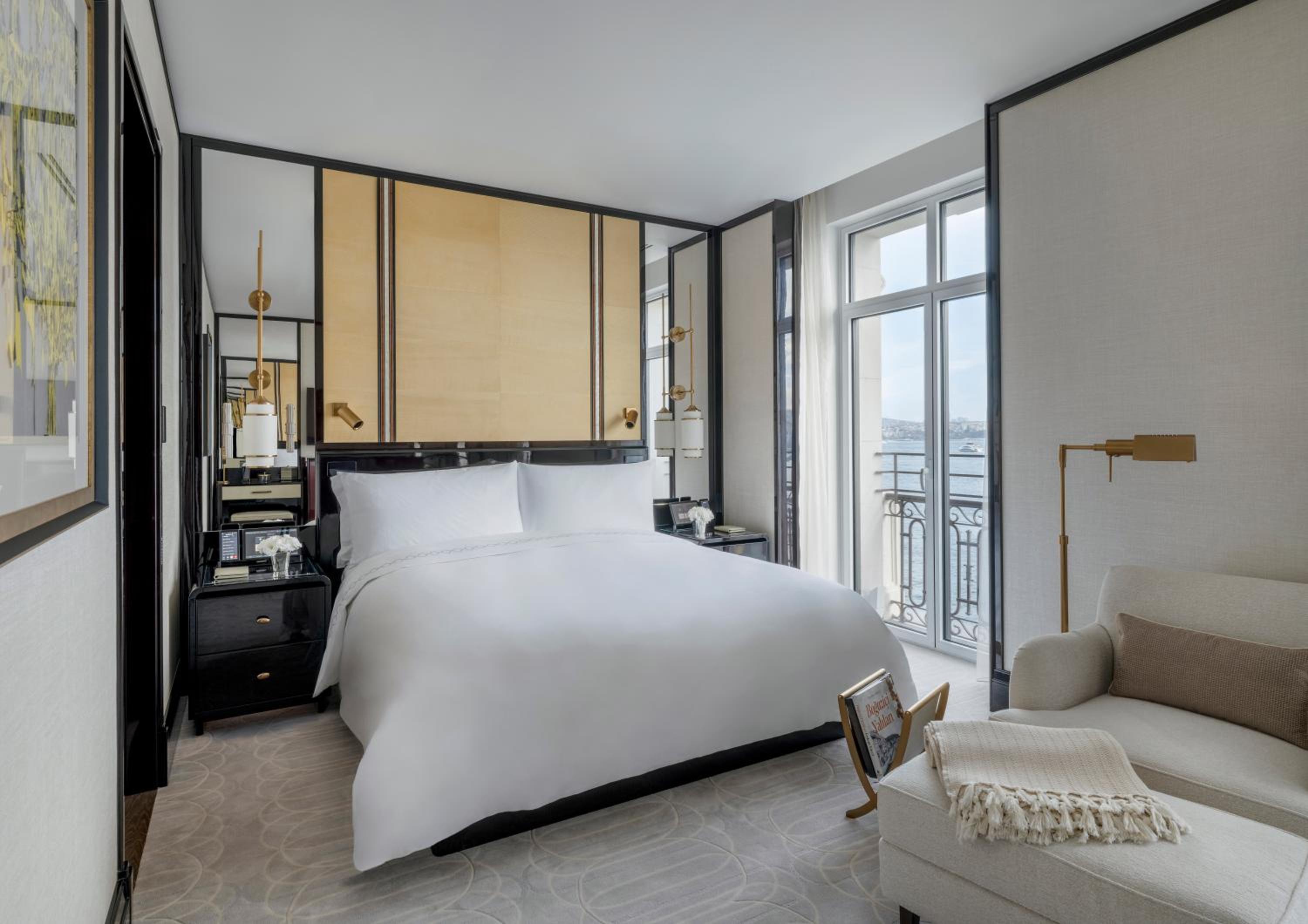 The Peninsula İstanbul - Image 19