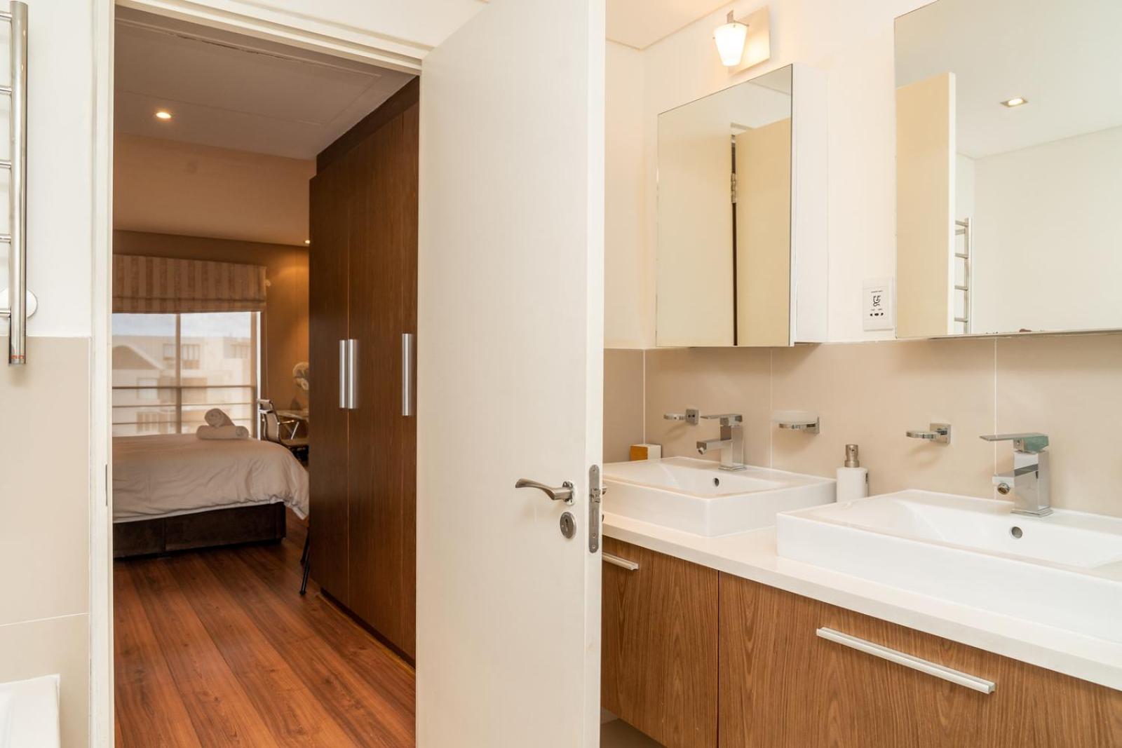 Modern Beachfront Eden on the Bay 210- 2 bedroom, 2 bathroom view 2
