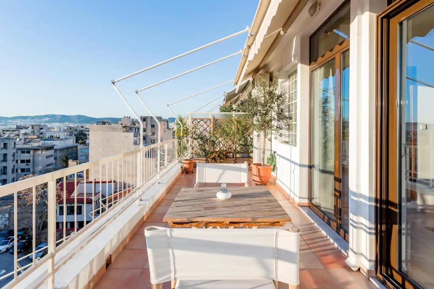 Explore Nightlife Near an Apartment With an Acropolis View