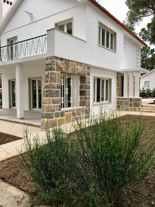 Banzão home PineForest family &friends pool garden view 5