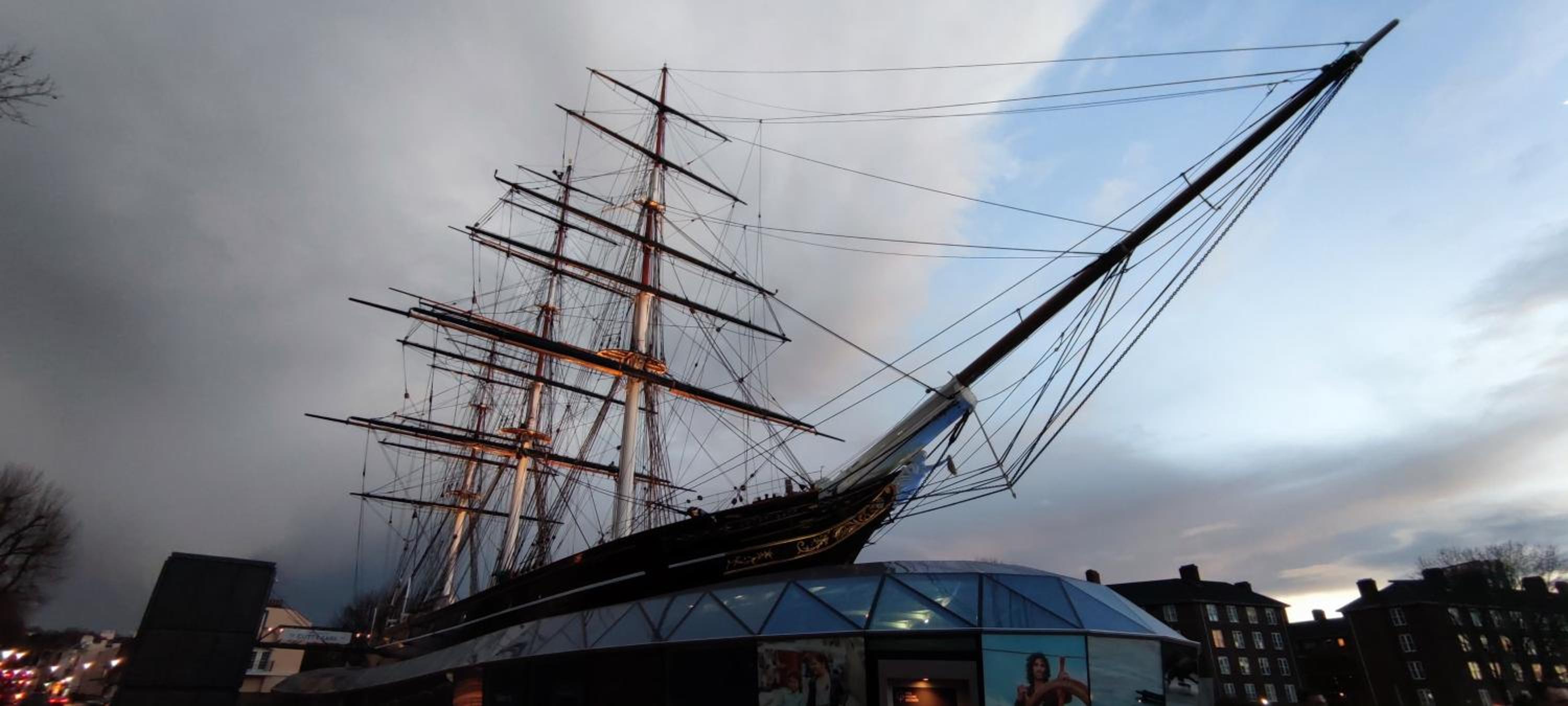 Birds Nest - Surrey Quays