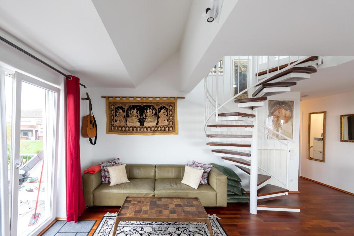 The Beverly Hills of Frankfurt in Hofheim Penthouse or Garden