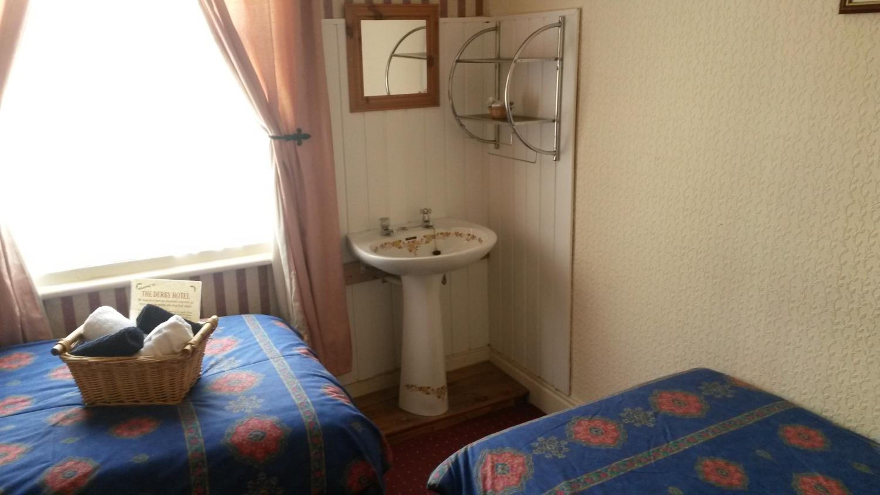 Photo 48