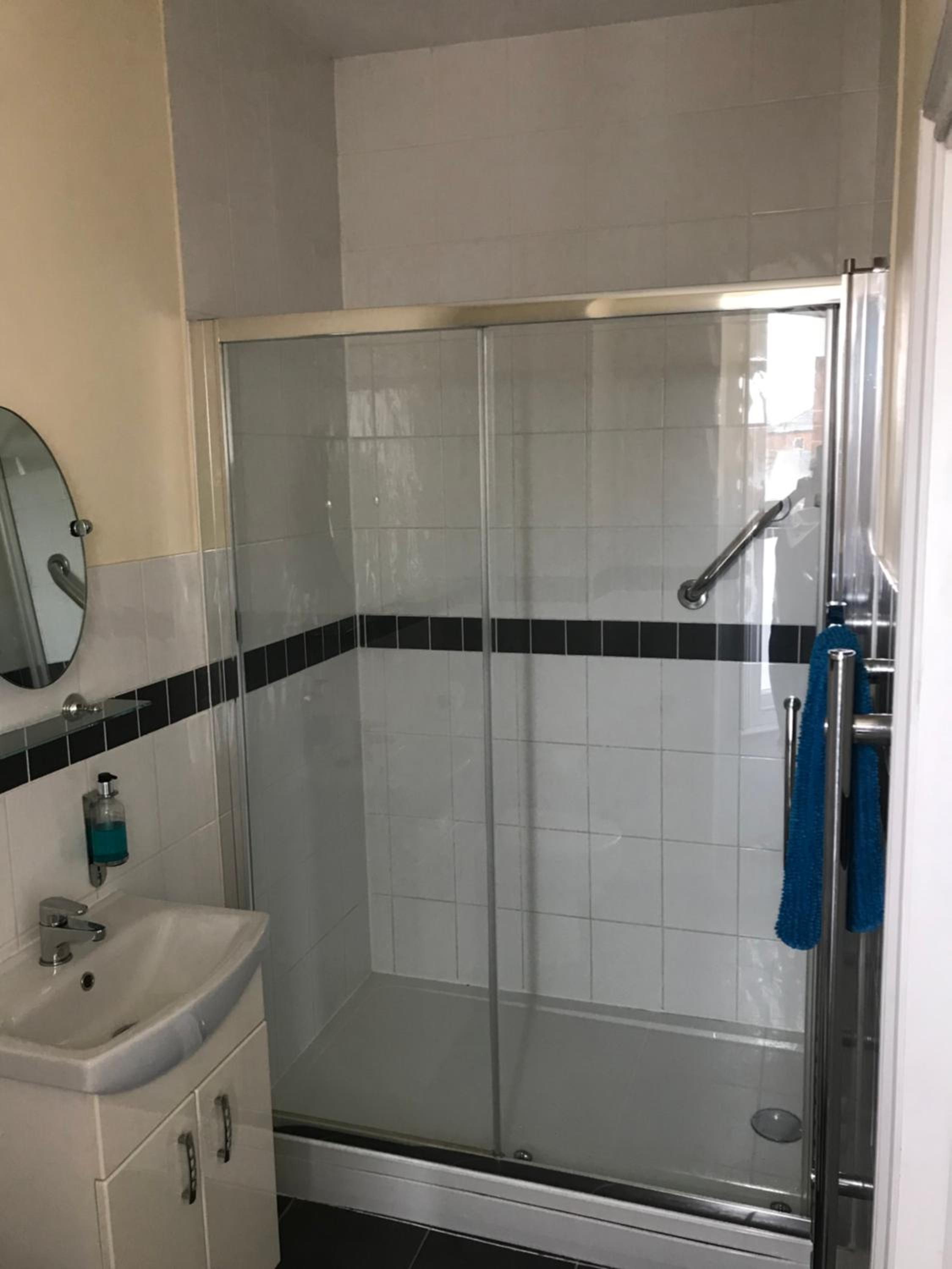 Ipswich Vacations - The Harp Freehouse and Guesthouse - Property Image 1