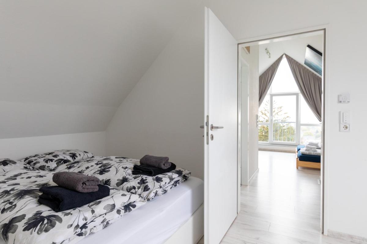 The Beverly Hills of Frankfurt in Hofheim Penthouse or Garden