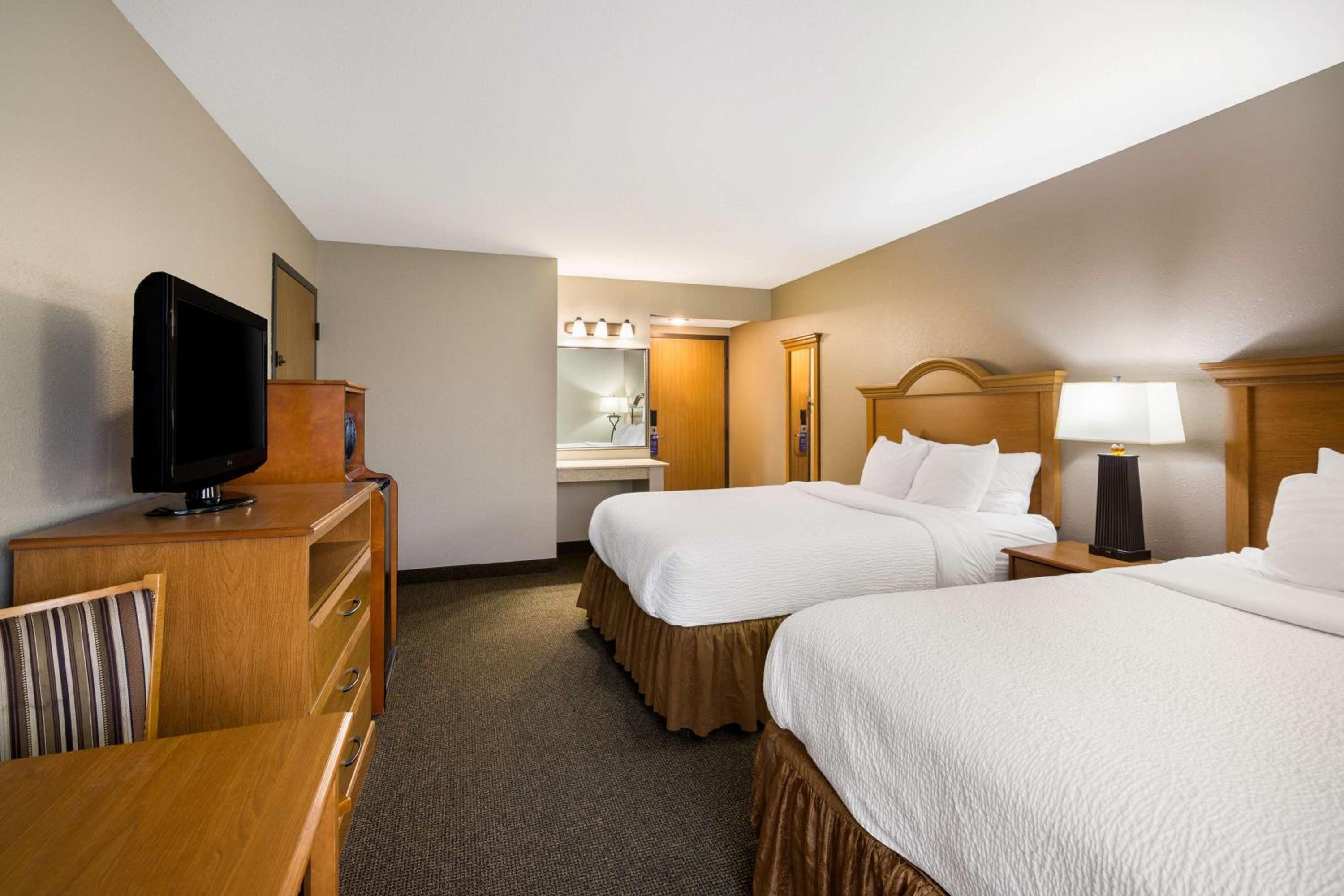 Minot Vacations - Revel Hotel Minot - SureStay Collection by Best Western - Property Image 23