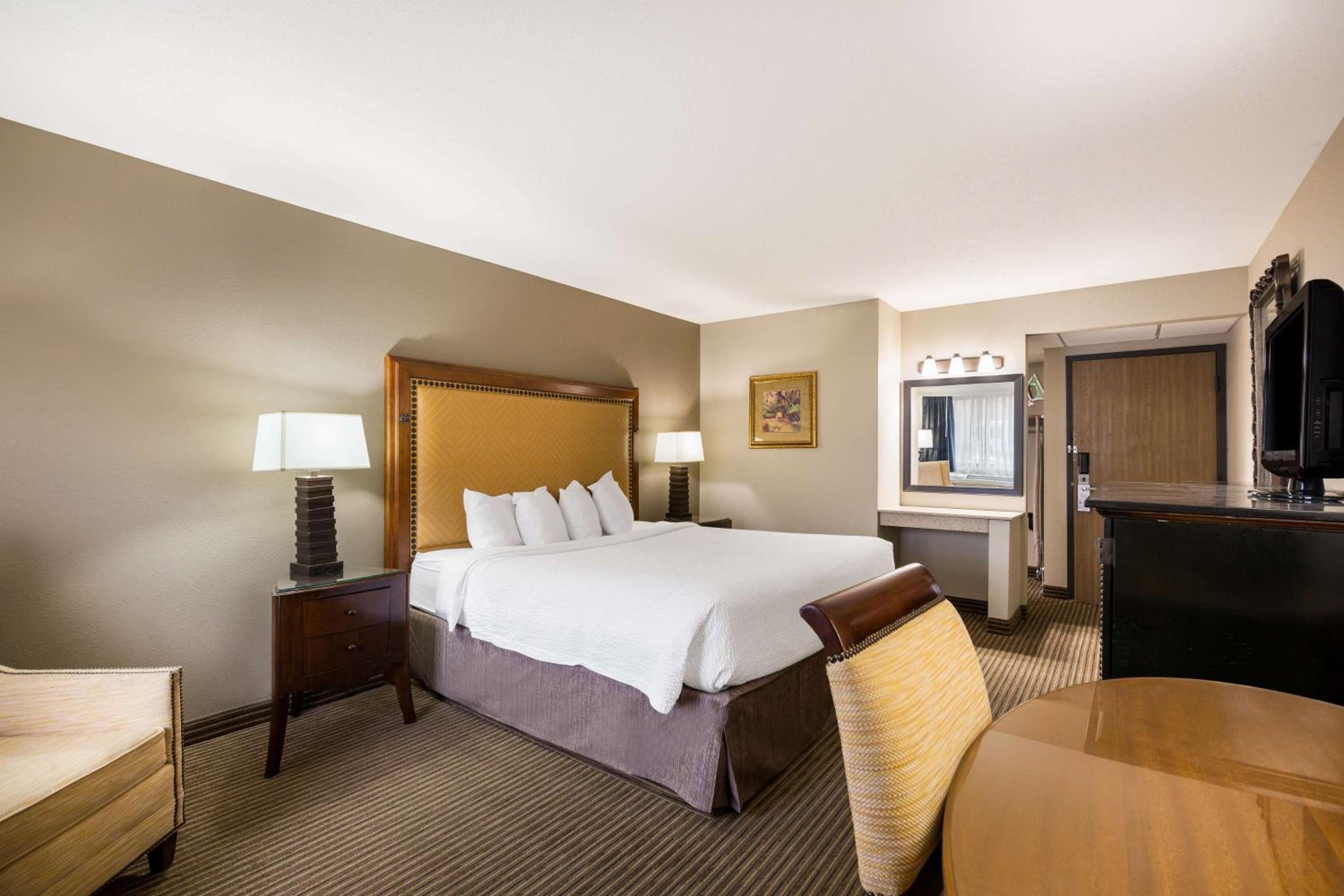 Minot Vacations - Revel Hotel Minot - SureStay Collection by Best Western - Property Image 14