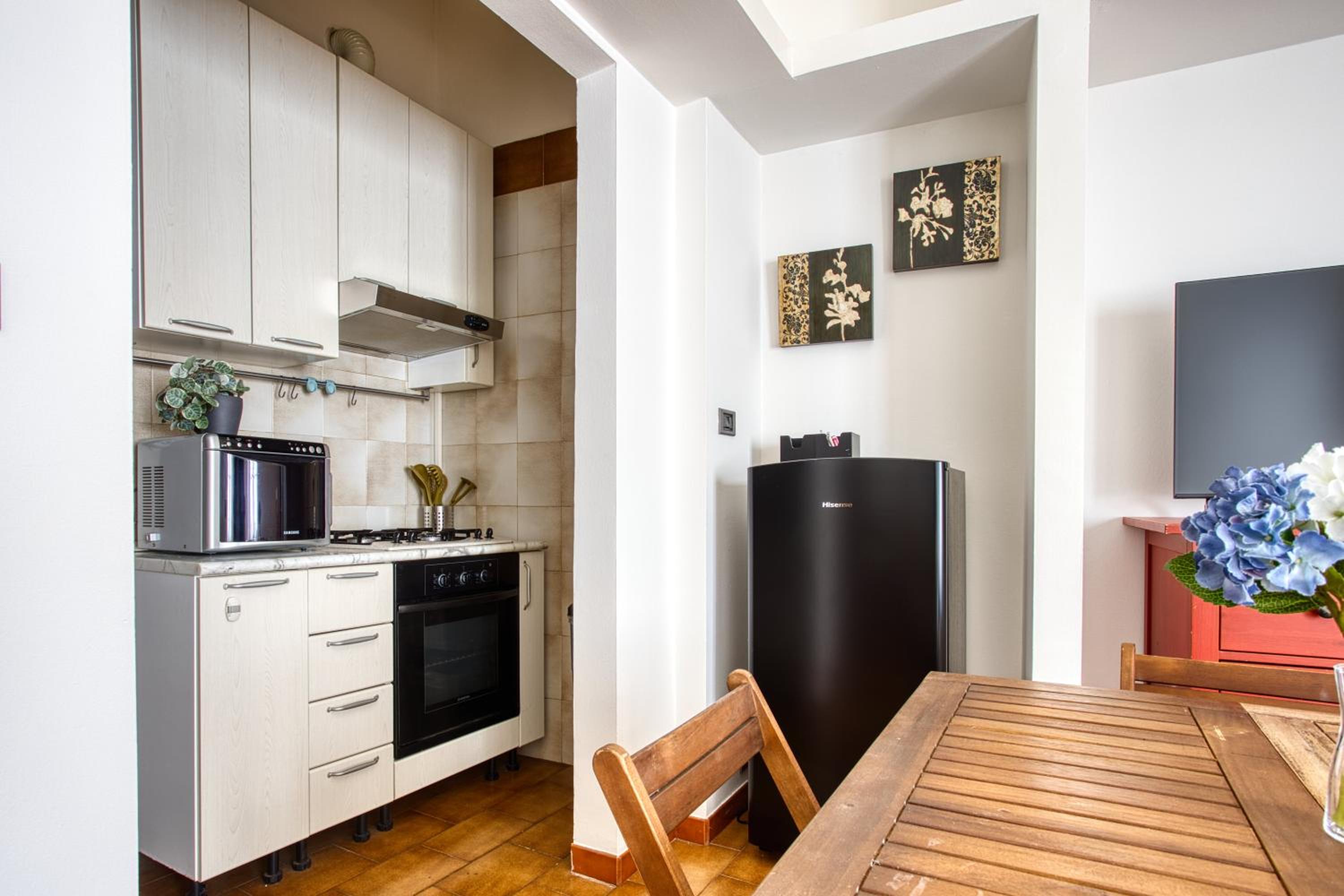 JOIVY Adorable 1 bed flat near centre