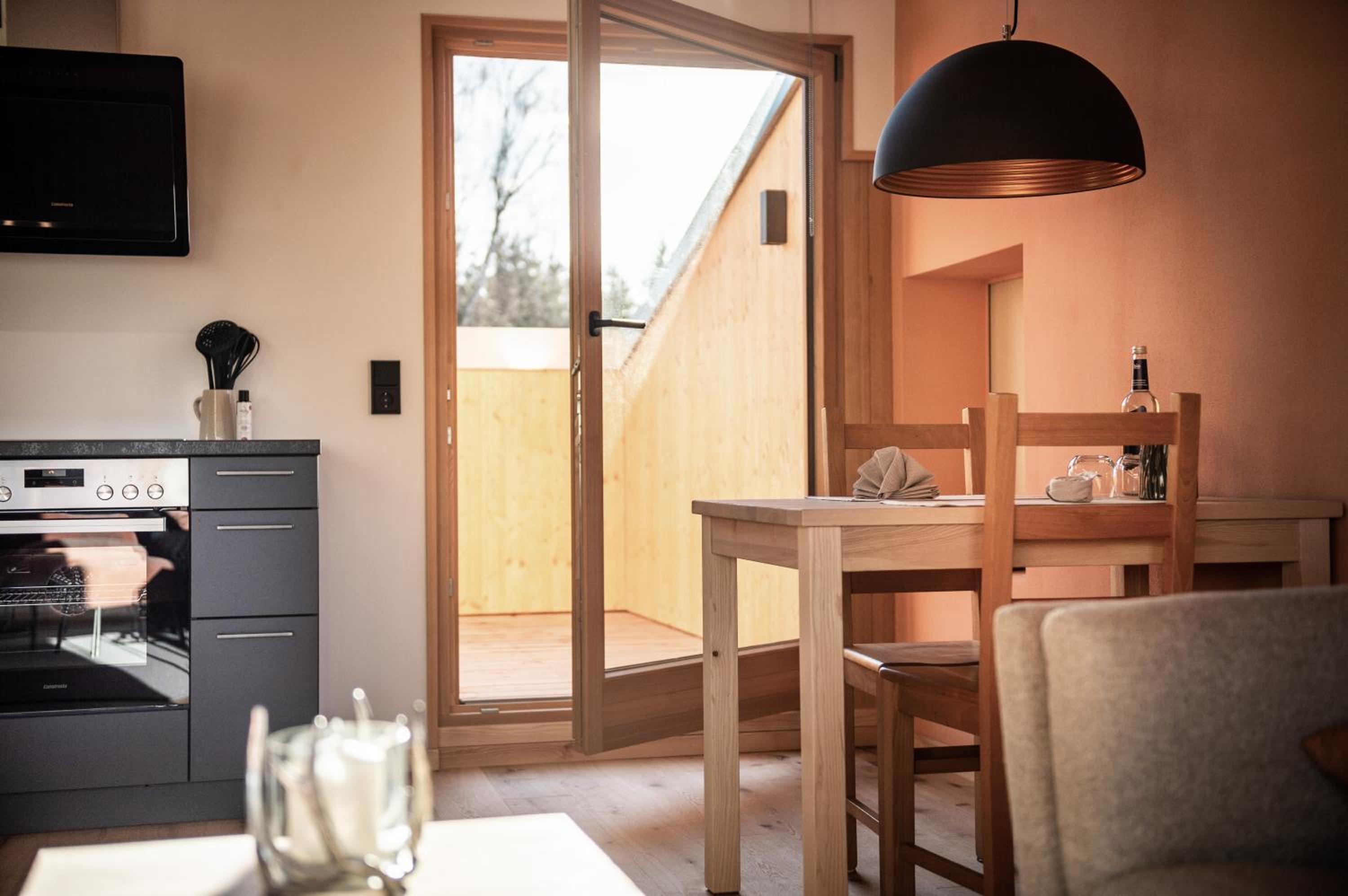 Forstgut - Premium Waldchalets und Lodge Suiten