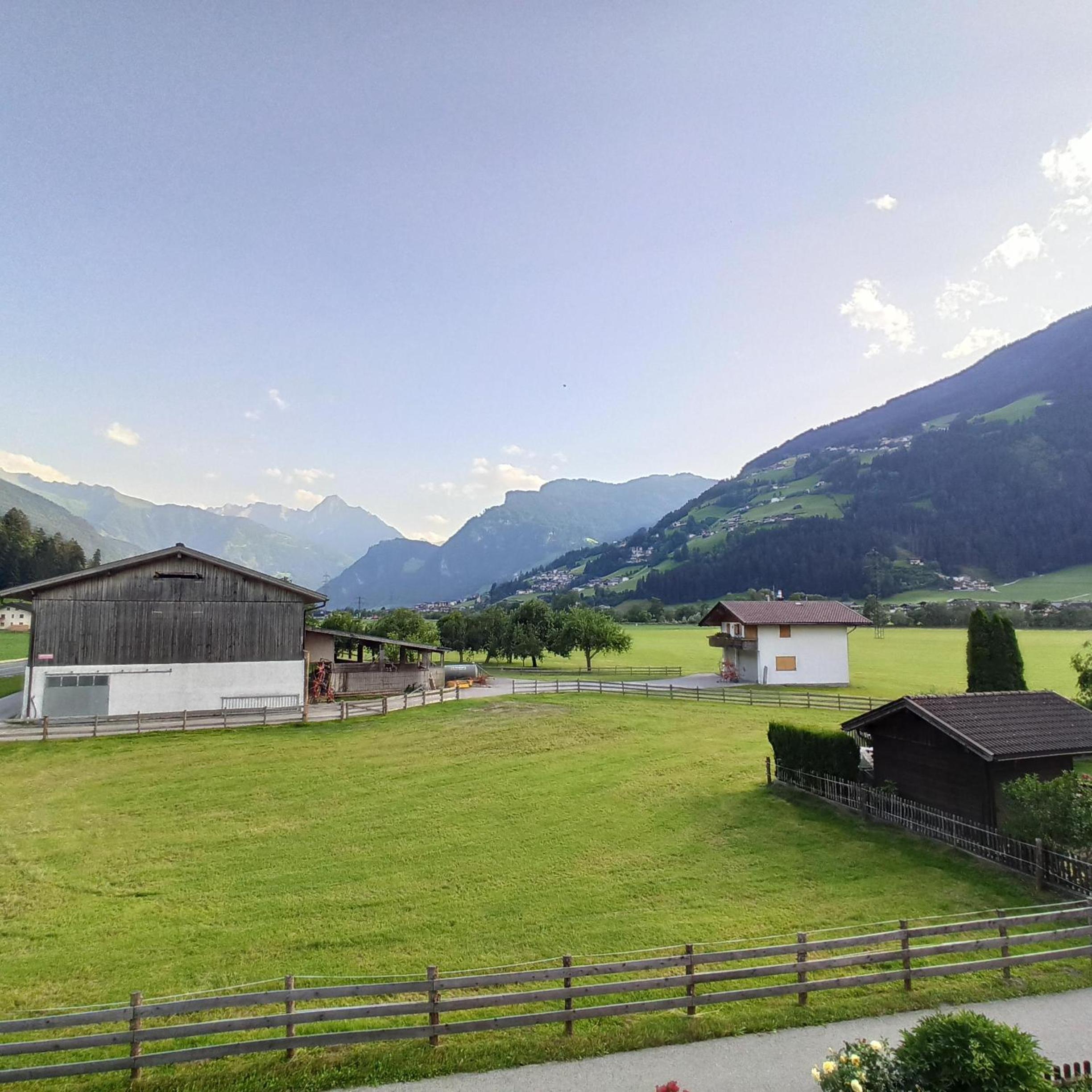 Ferienwohnung Zillertaler Alpenblick view 4