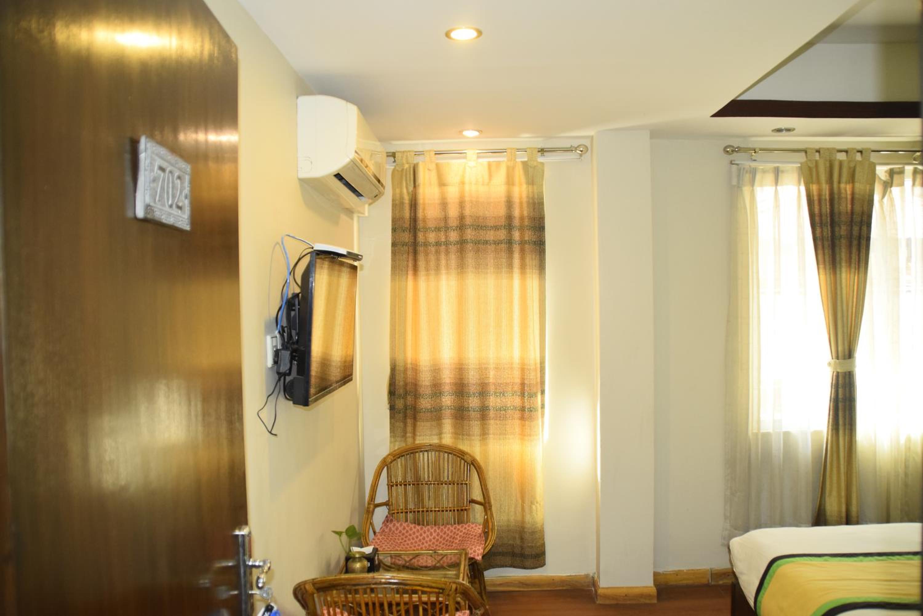Photo 7