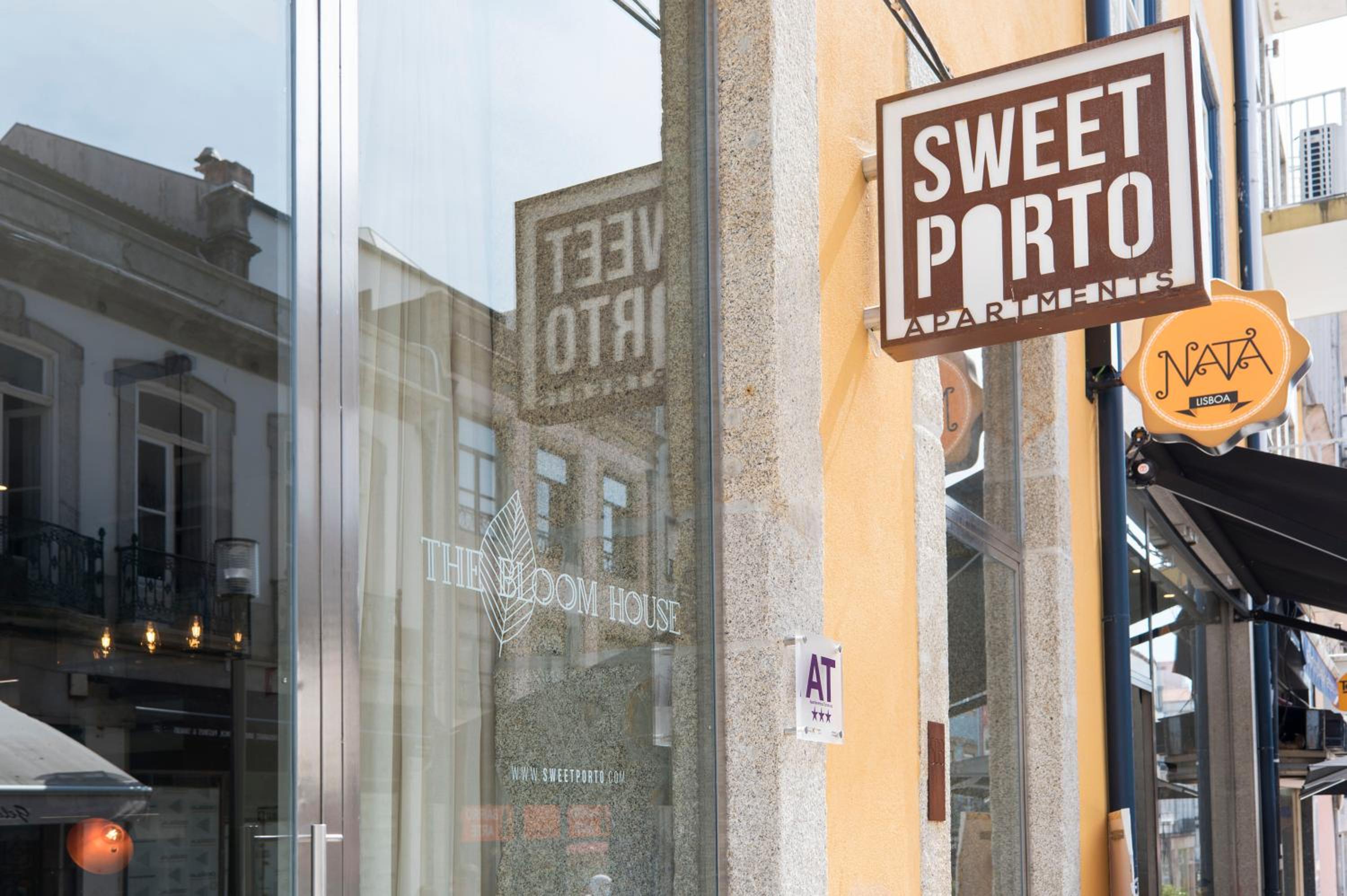 Hotel Bloom House by Sweet Porto - Image 1