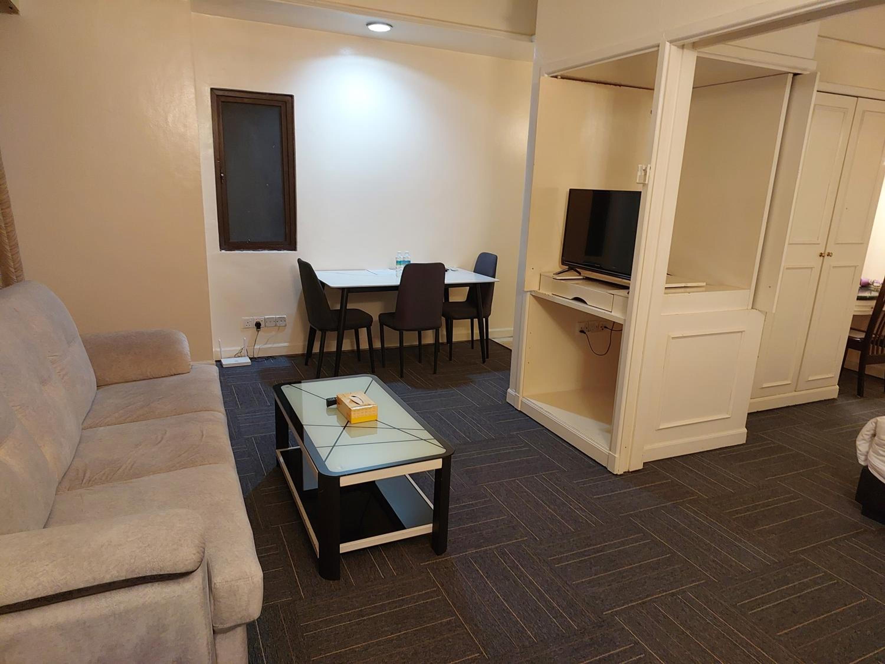 PERFECT HOME STAY at TIMES SQUARE