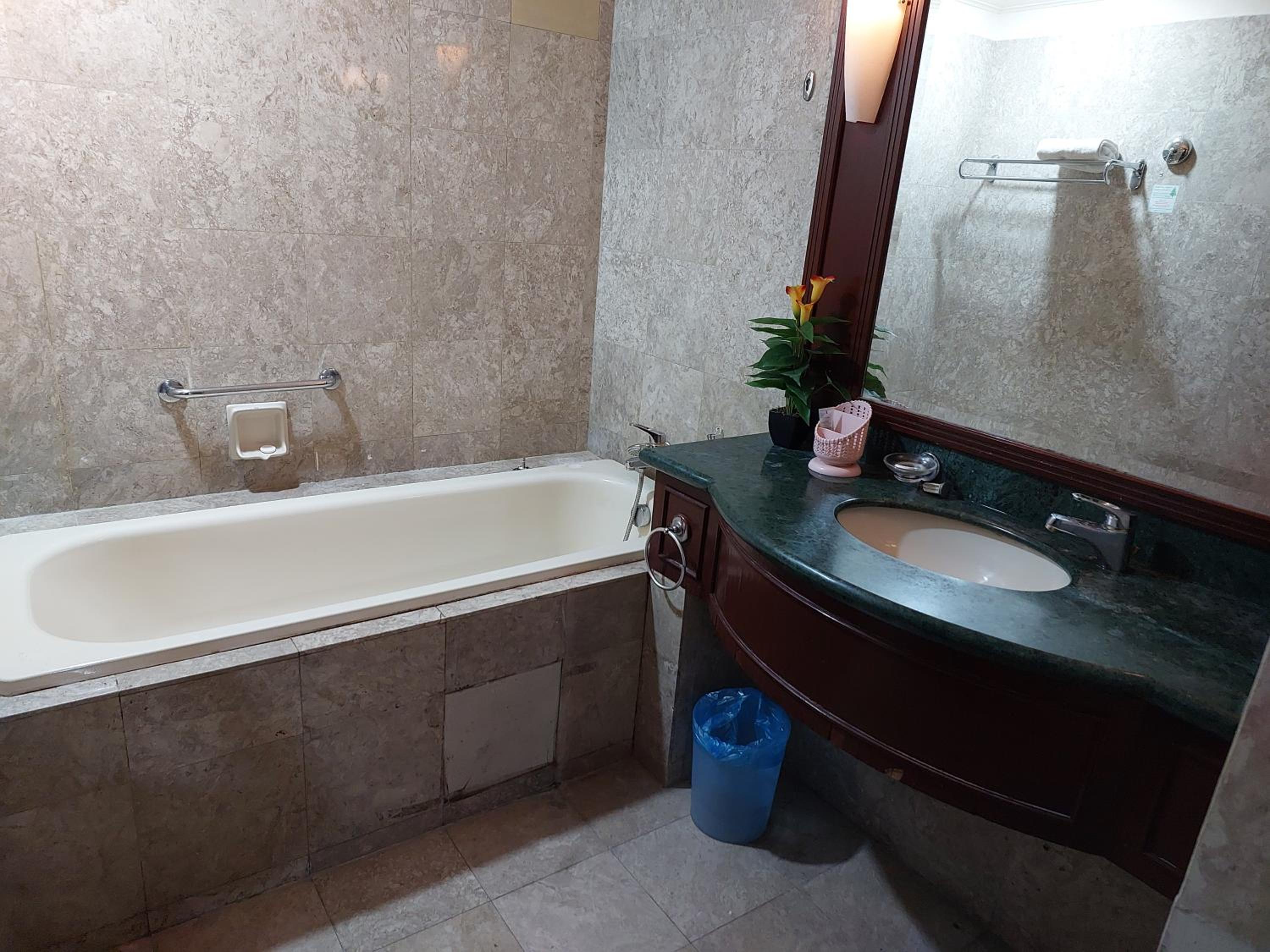 PERFECT HOME STAY at TIMES SQUARE