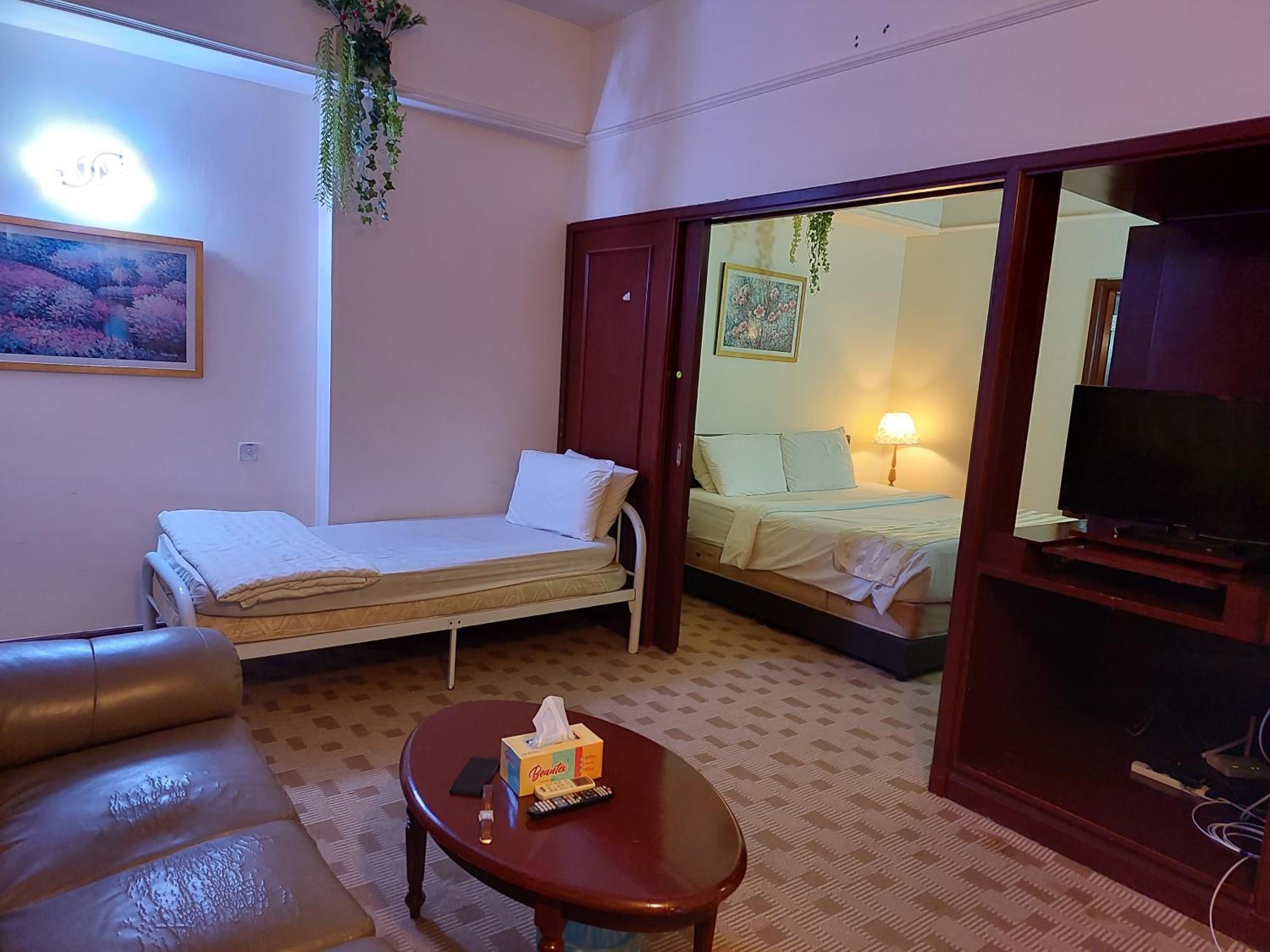 PERFECT HOME STAY at TIMES SQUARE