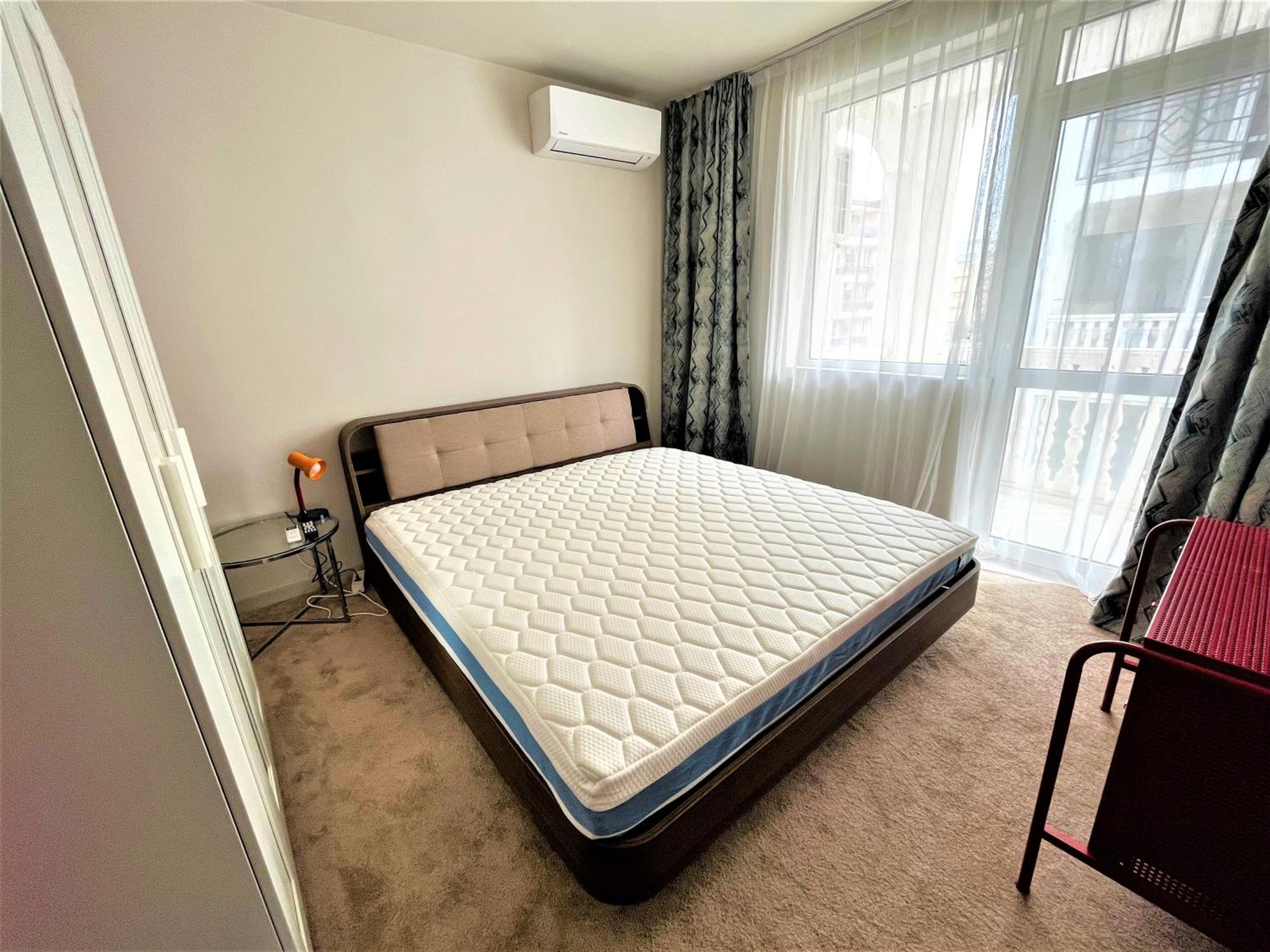 Bravo 5 Holiday Home