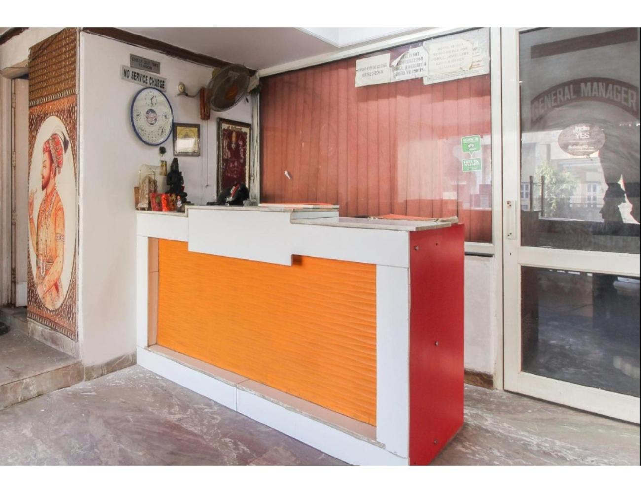 Hotel Viren Pacfic, Agra
