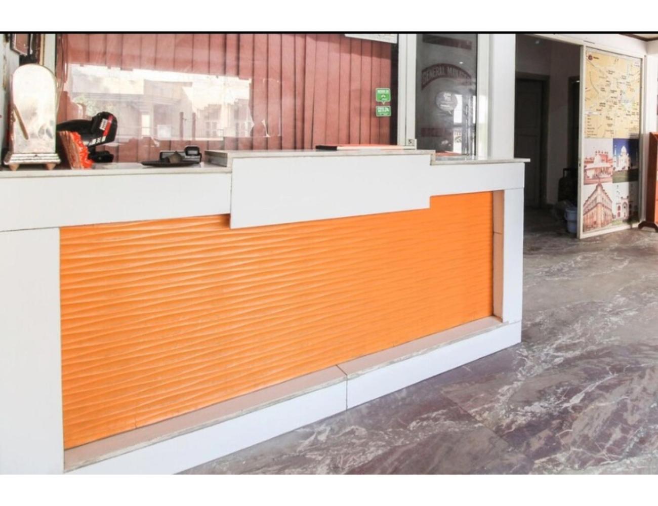 Hotel Viren Pacfic, Agra