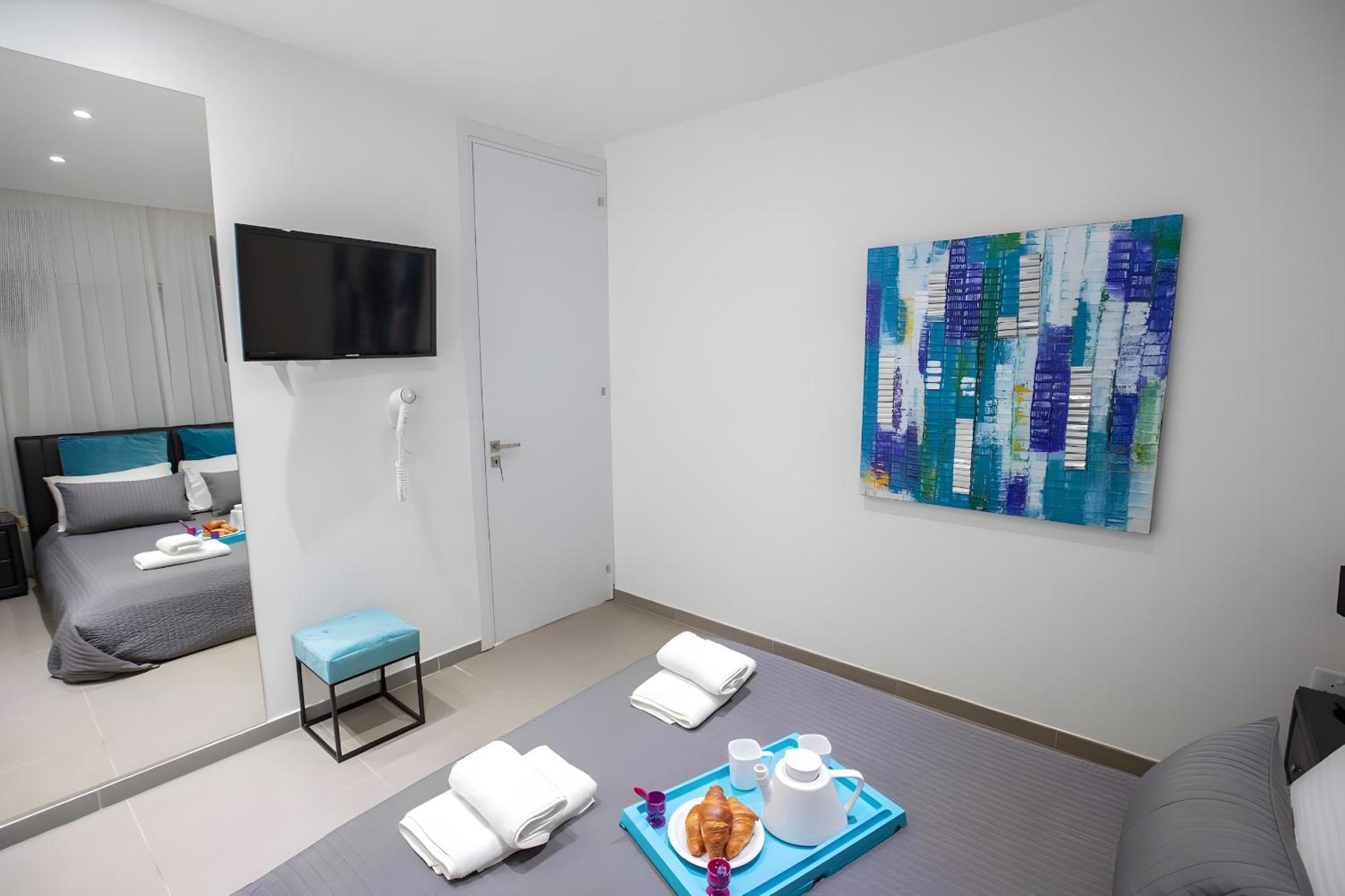 Sun & Sea Seaview Apartment