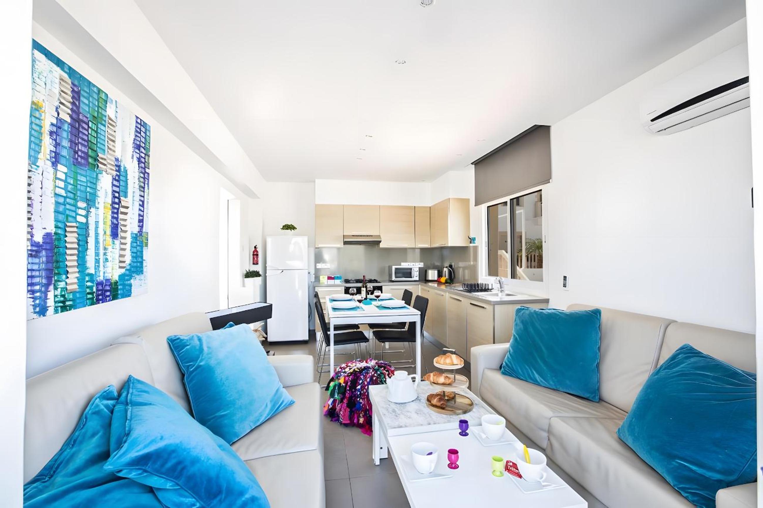 Sun & Sea Seaview Apartment