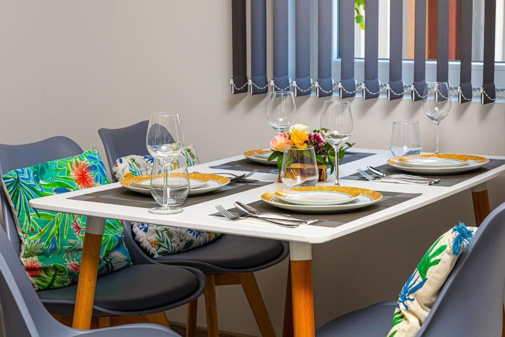 Florance flat next to Old Town & City Center NEW